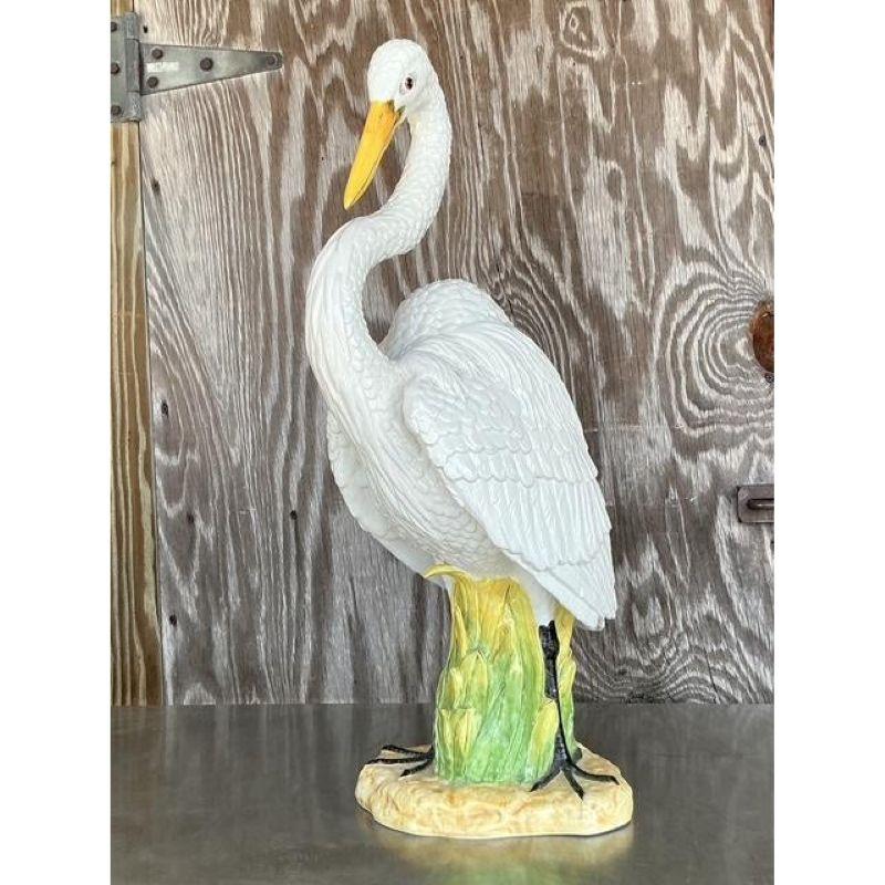 Scultura monumentale vintage in ceramica smaltata di airone bianco, Coastal Monumental Glazed Ceramic Sculpture In condizioni buone in vendita a West Palm Beach, FL