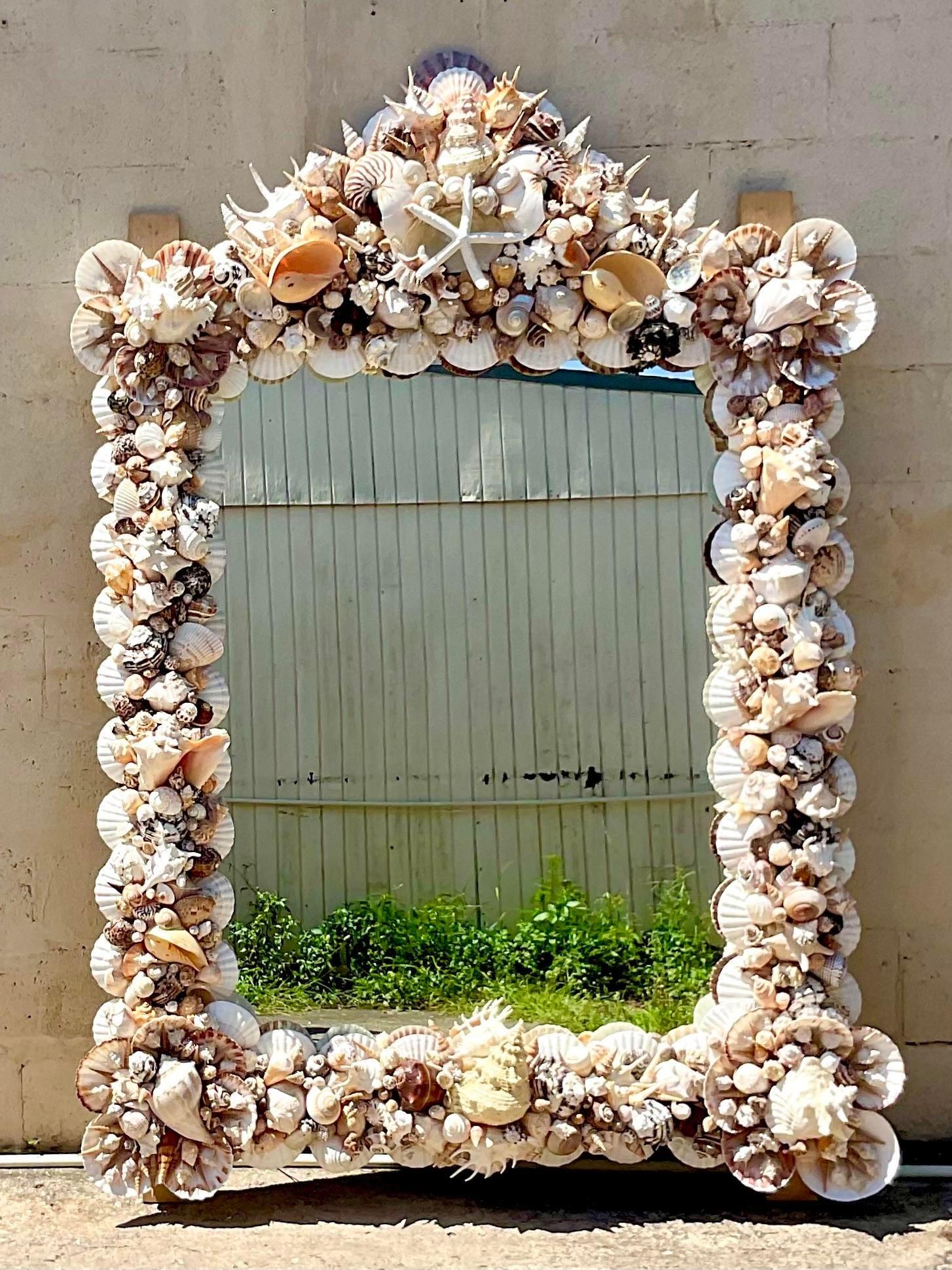 miroir en coquillage