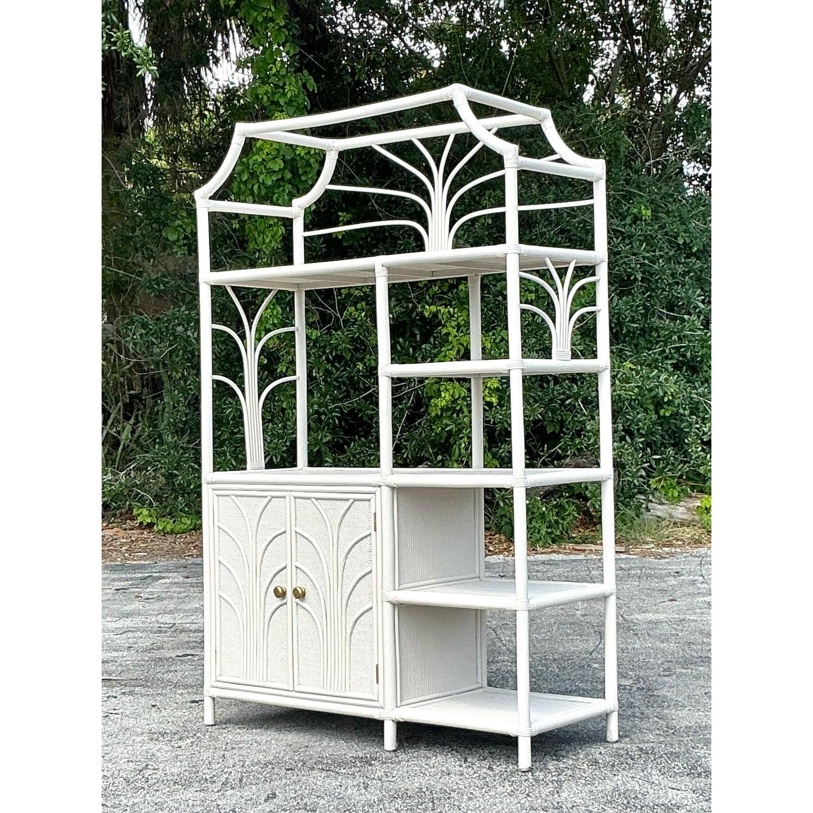 XX secolo Etagere in rattan dentellato Vintage By in vendita