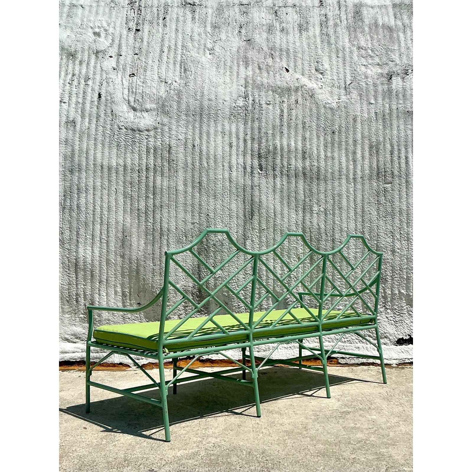 Canapé Chippendale Chinois Coastal O'Brien Iron Works en vente 3