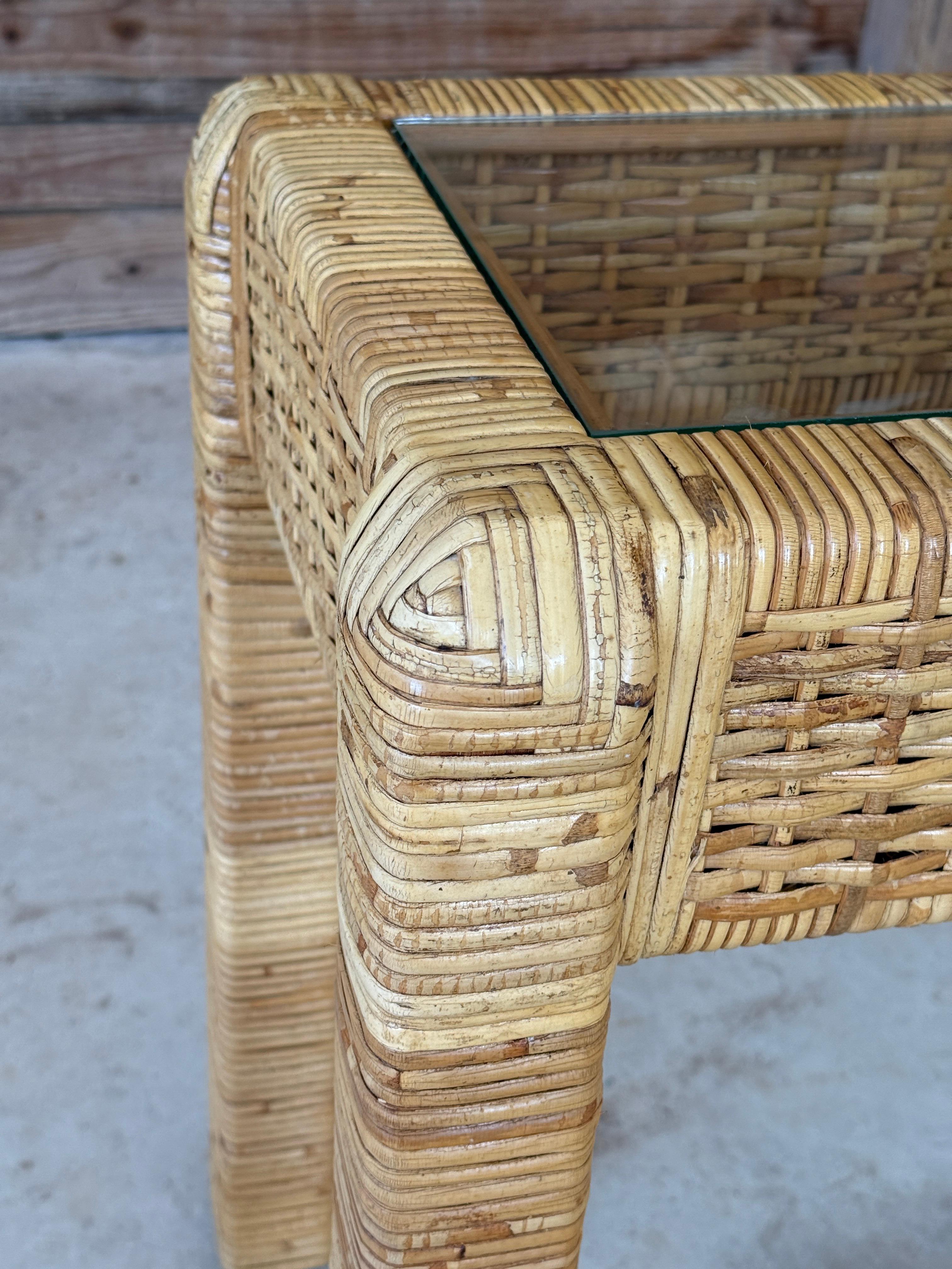 Mesa Consola Vintage Coastal Organic Modern de Ratán Envuelto a la Manera de Bil Hecho a mano en venta