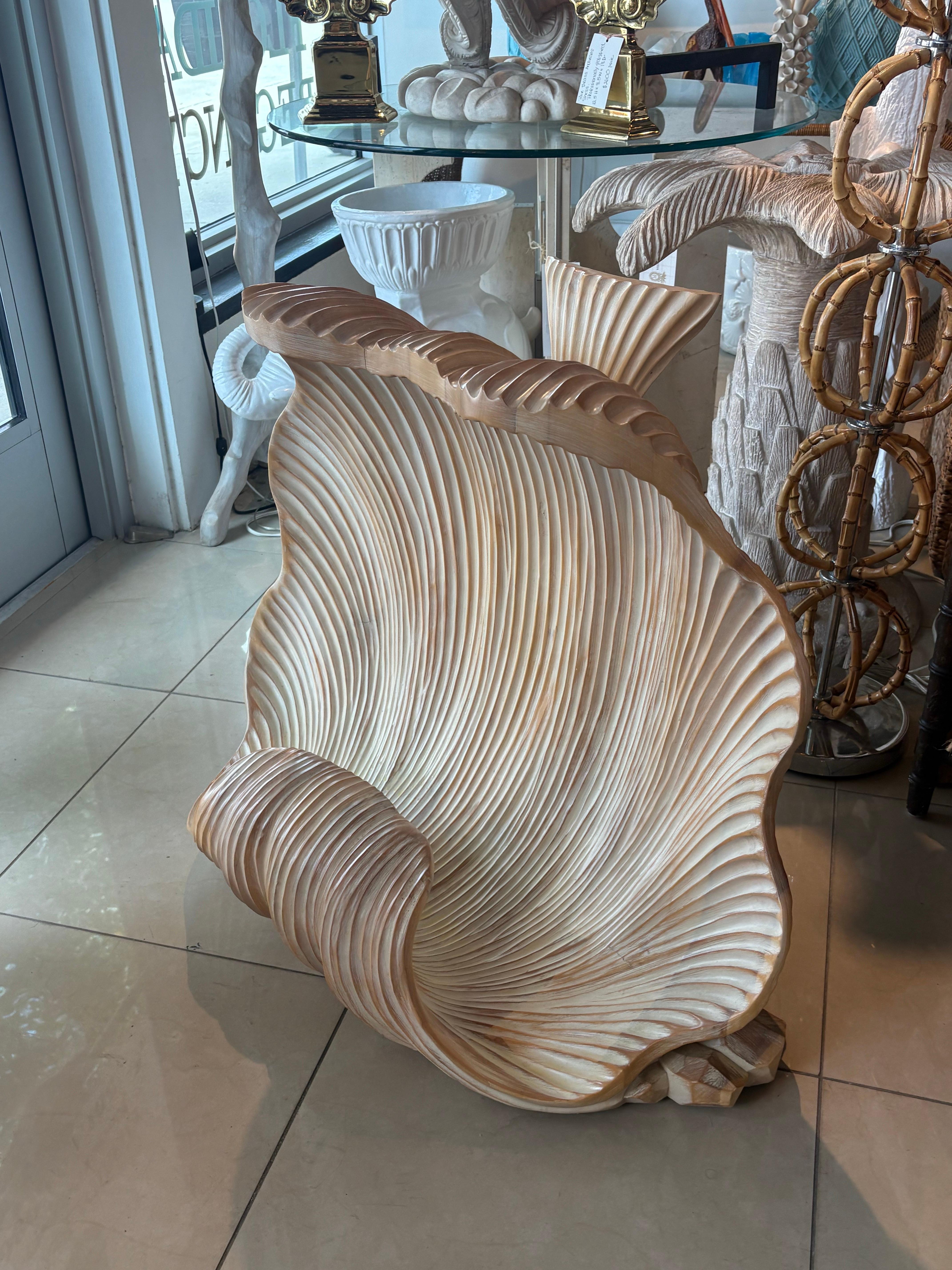 Vintage Coastal Palm Beach Carved Wood Scalloped Clam Shell Console Table Base In Good Condition For Sale In West Palm Beach, FL