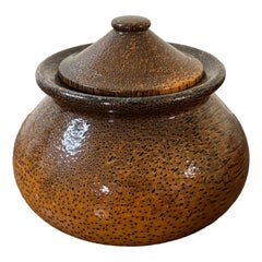 Vasija con tapa de madera de palmera costera vintage con acabado lacado