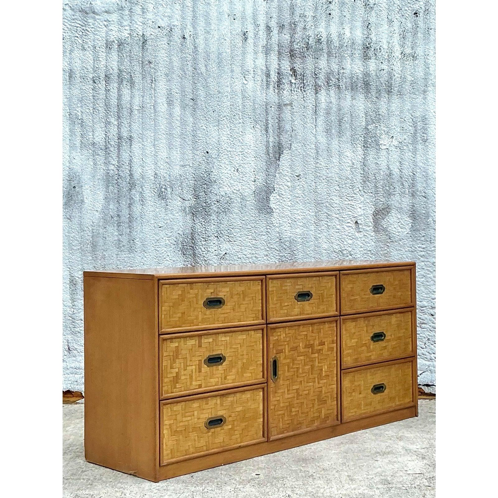 Philippin Crédence vintage en rotin et parquet côtier en vente