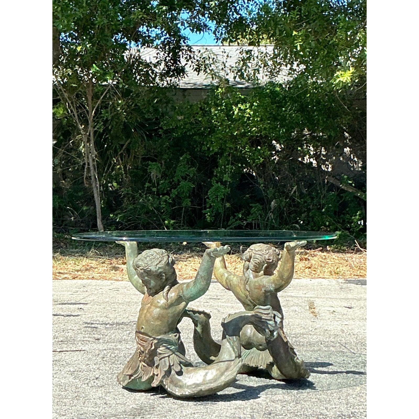 Table basse Putti De Mare vintage en bronze patiné côtier en vente 3