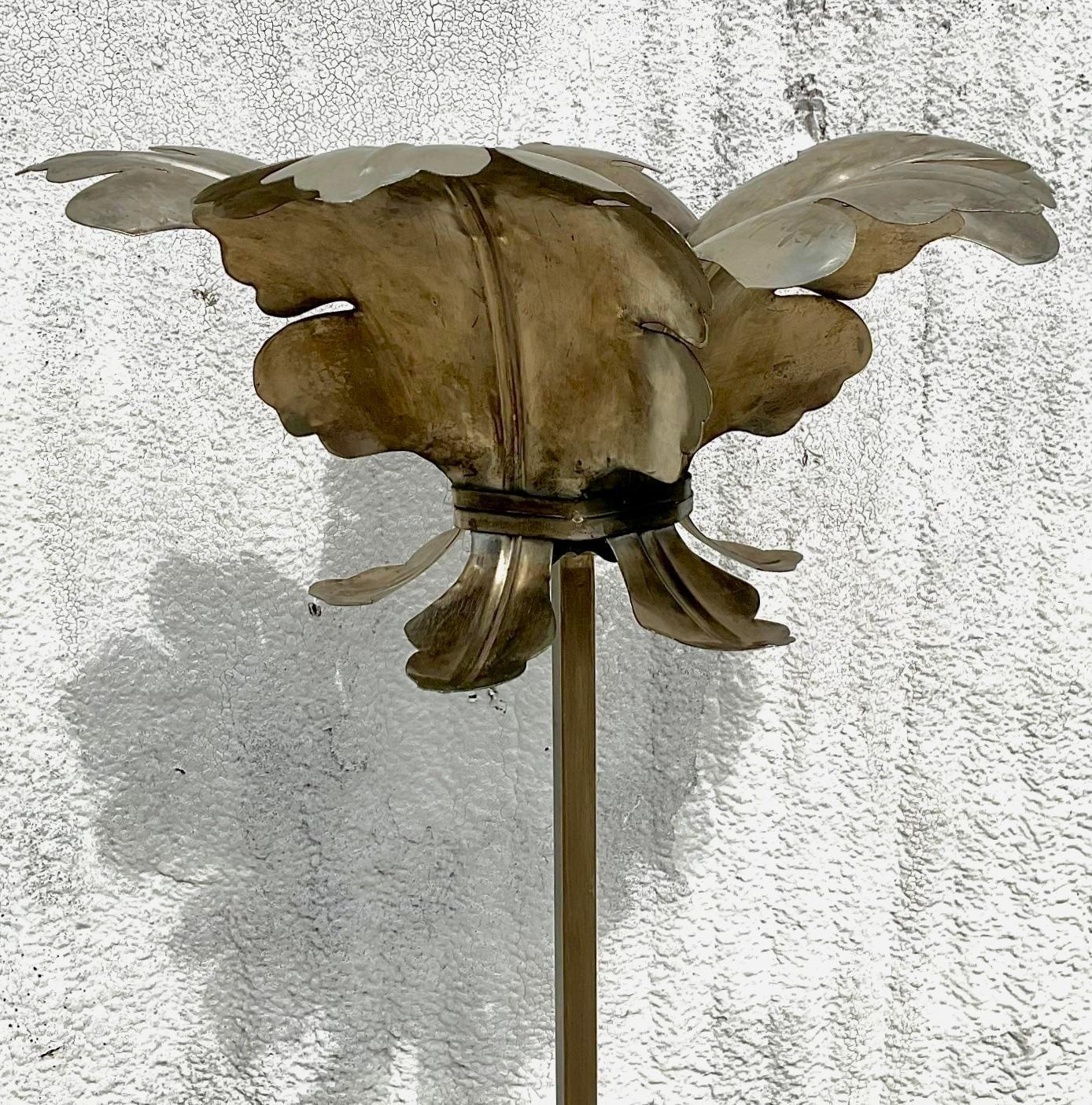 Vintage Coastal Patinated Metal Palm Tree Floor Lamp In Good Condition For Sale In west palm beach, FL
