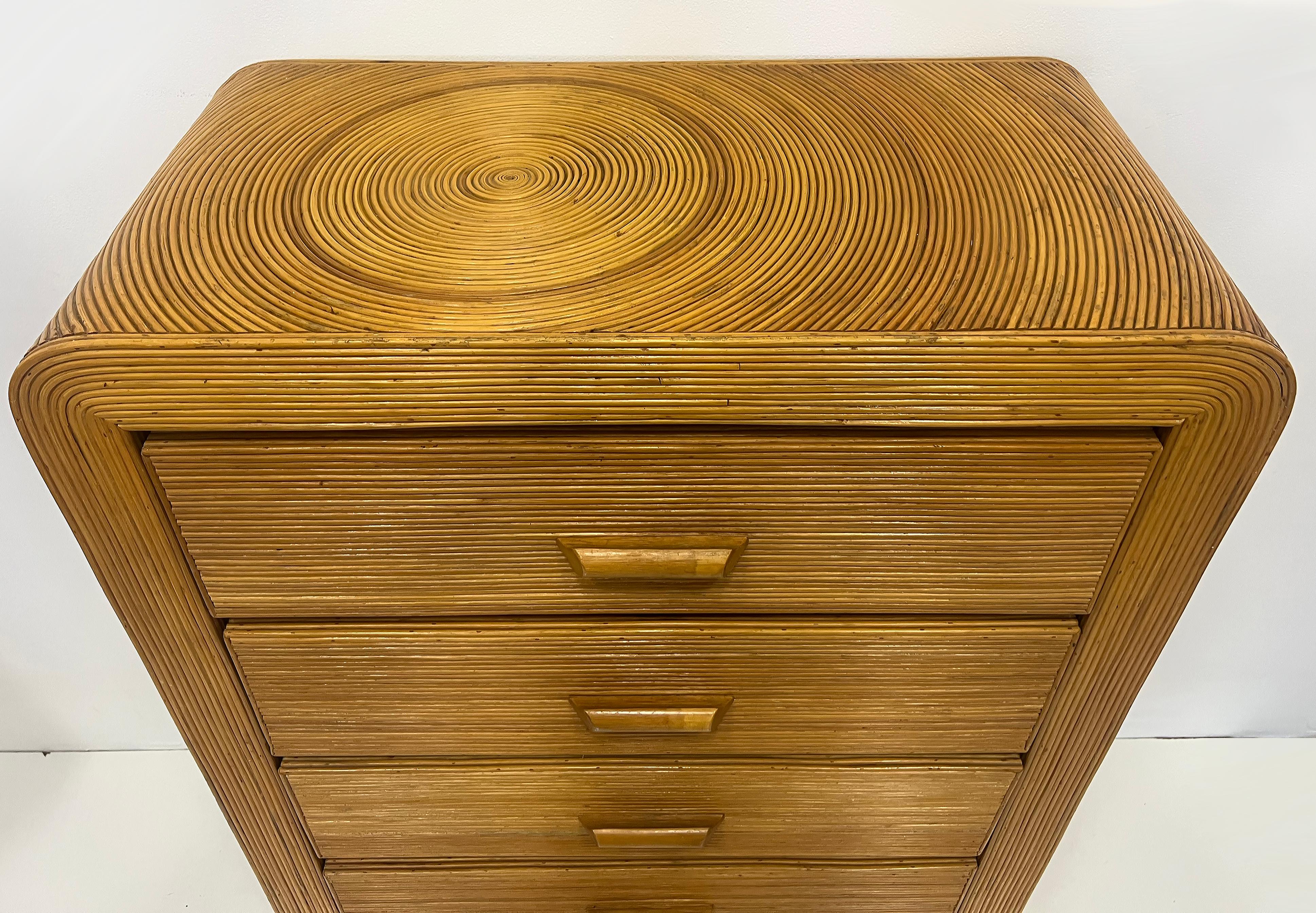 Vintage Coastal Pencil Reed Chest of Drawers In Good Condition In Miami, FL