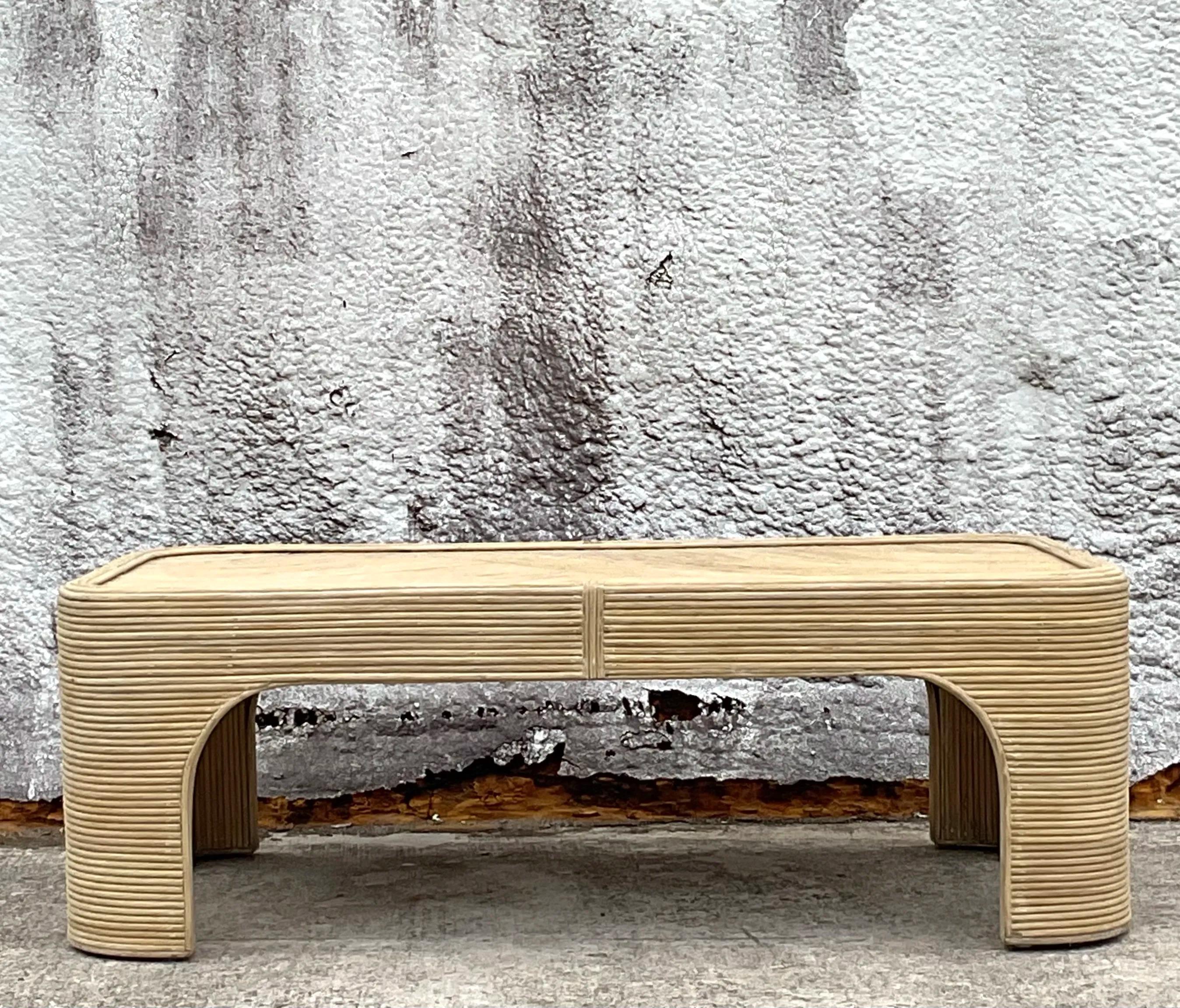 Vintage Coastal Pencil Reed Couchtisch im Angebot 1