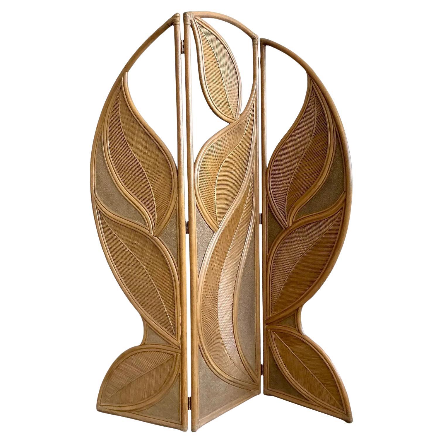 Vintage Coastal Pencil Reed Leaves Folding Screen im Angebot