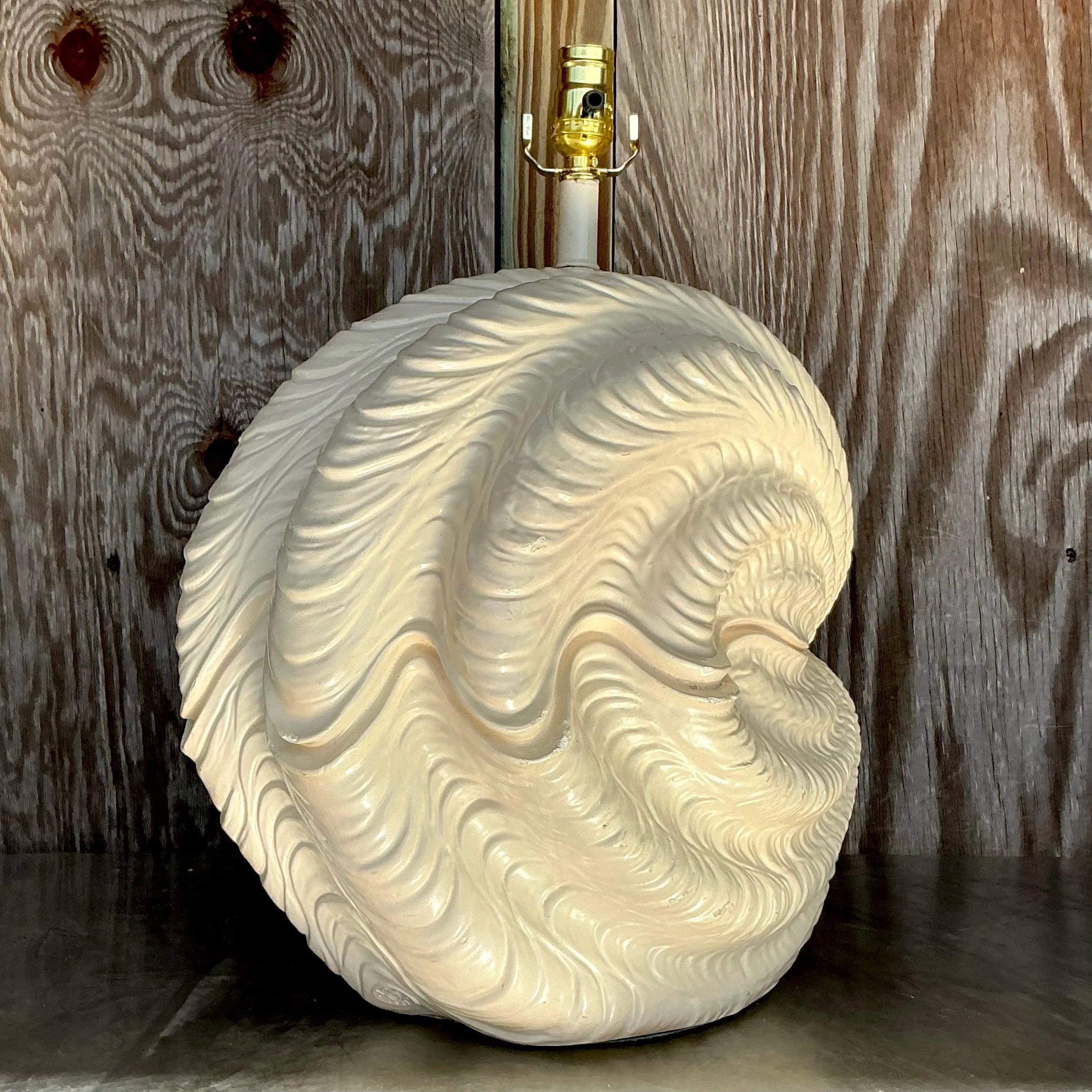 Vintage Coastal Plaster Clamshell Lamp For Sale 2