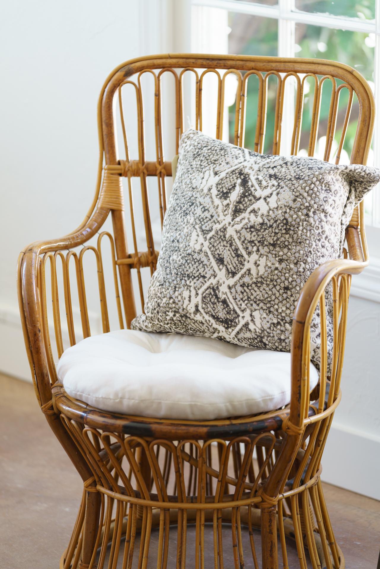 Vintage Coastal Rattan Chair with New Upholstered Cushion In Good Condition In Wichita, KS