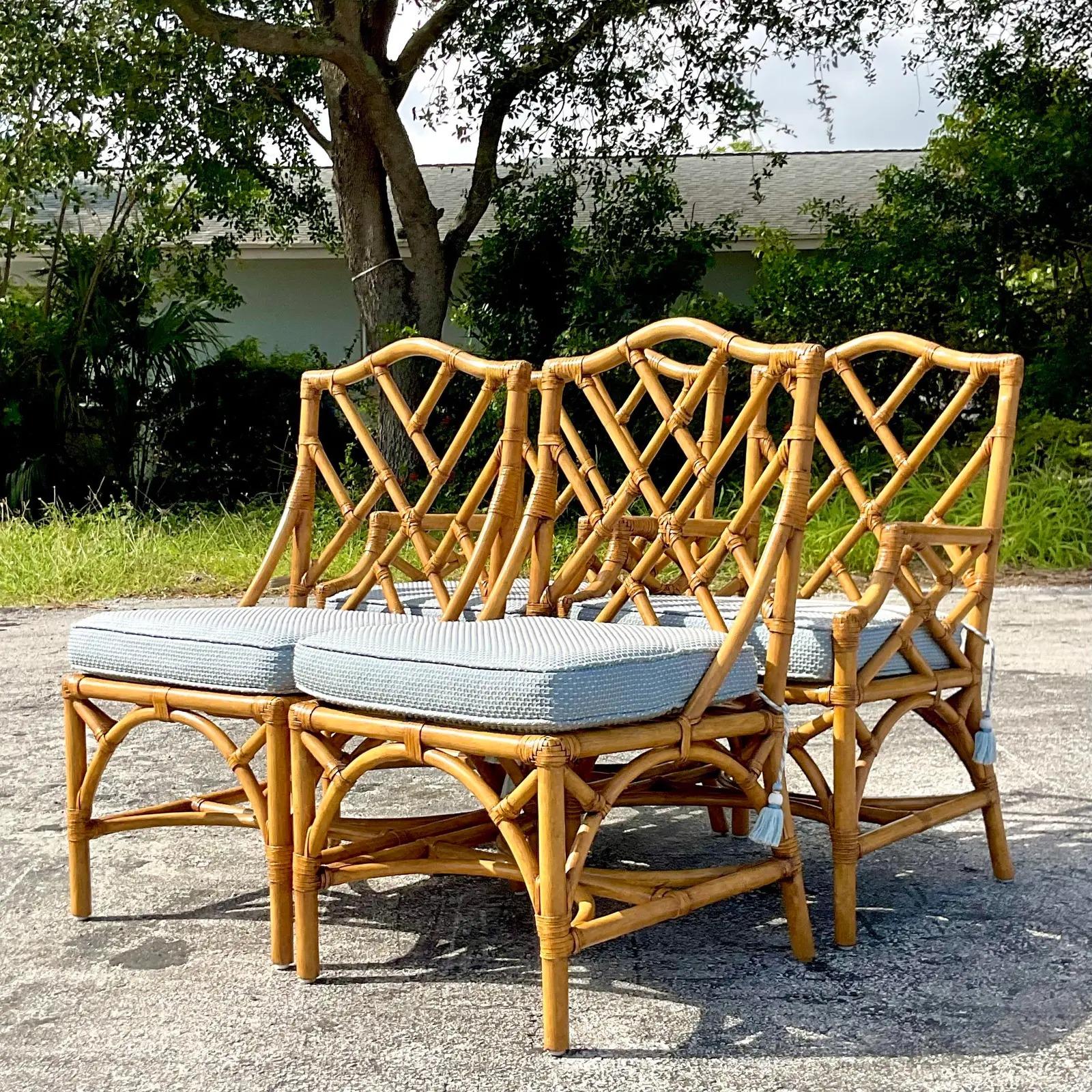 Vintage Coastal Rattan Chinese Chippendale Dining Chairs, Set of 4 In Good Condition In West Palm Beach, FL