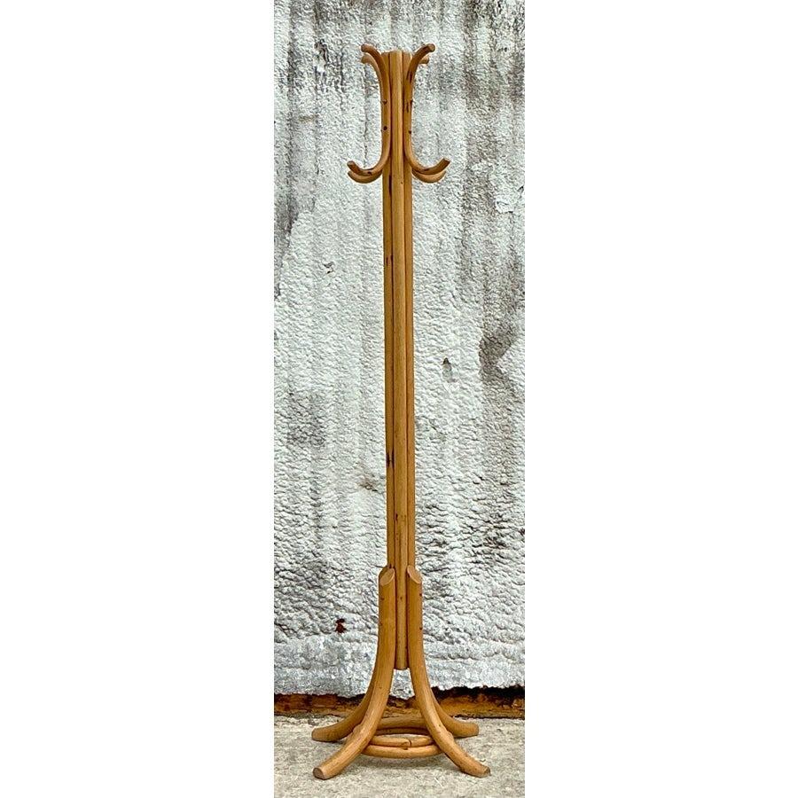 XX secolo Appendiabiti in rattan costiero vintage in vendita