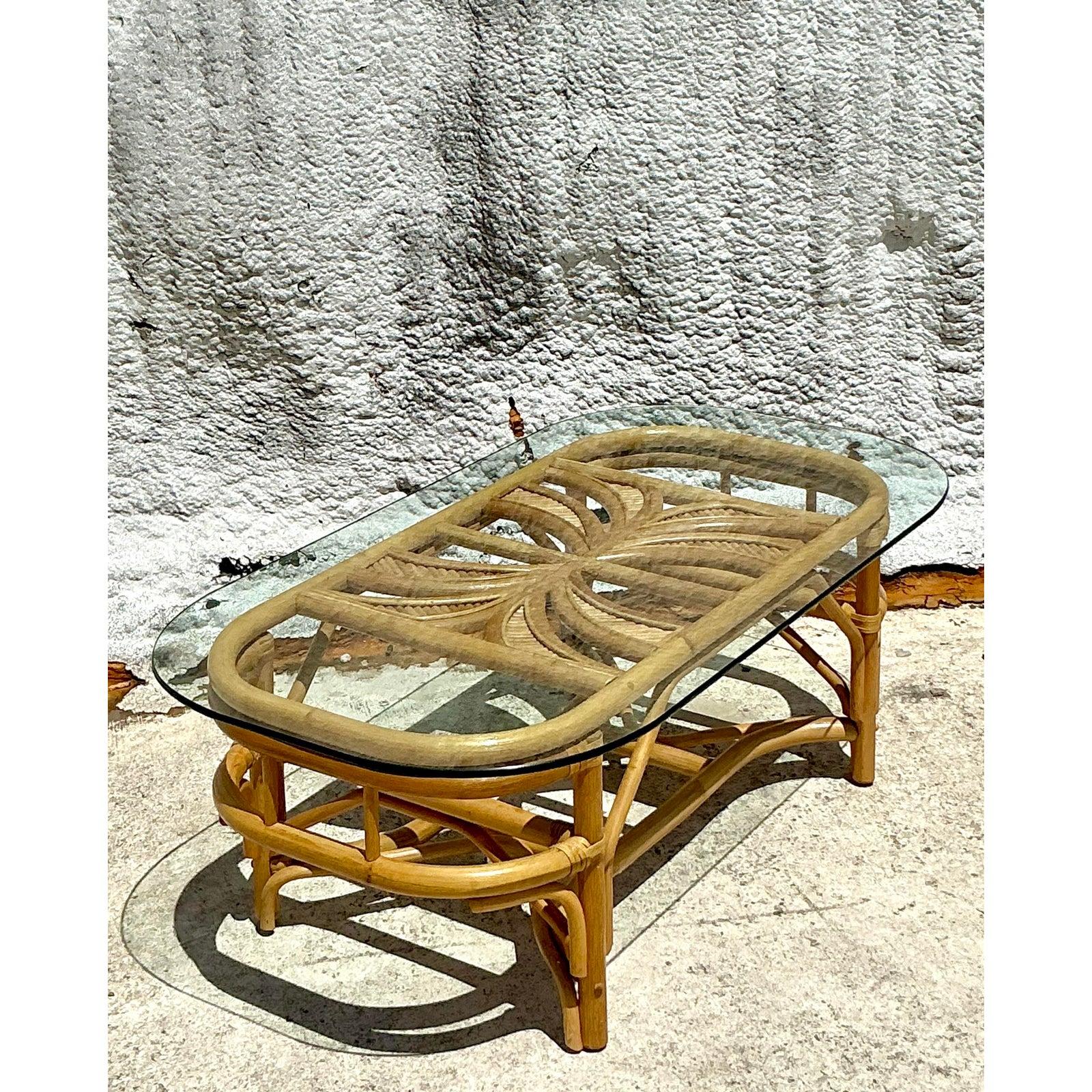 Mesa baja de ratán costera vintage Bambú en venta