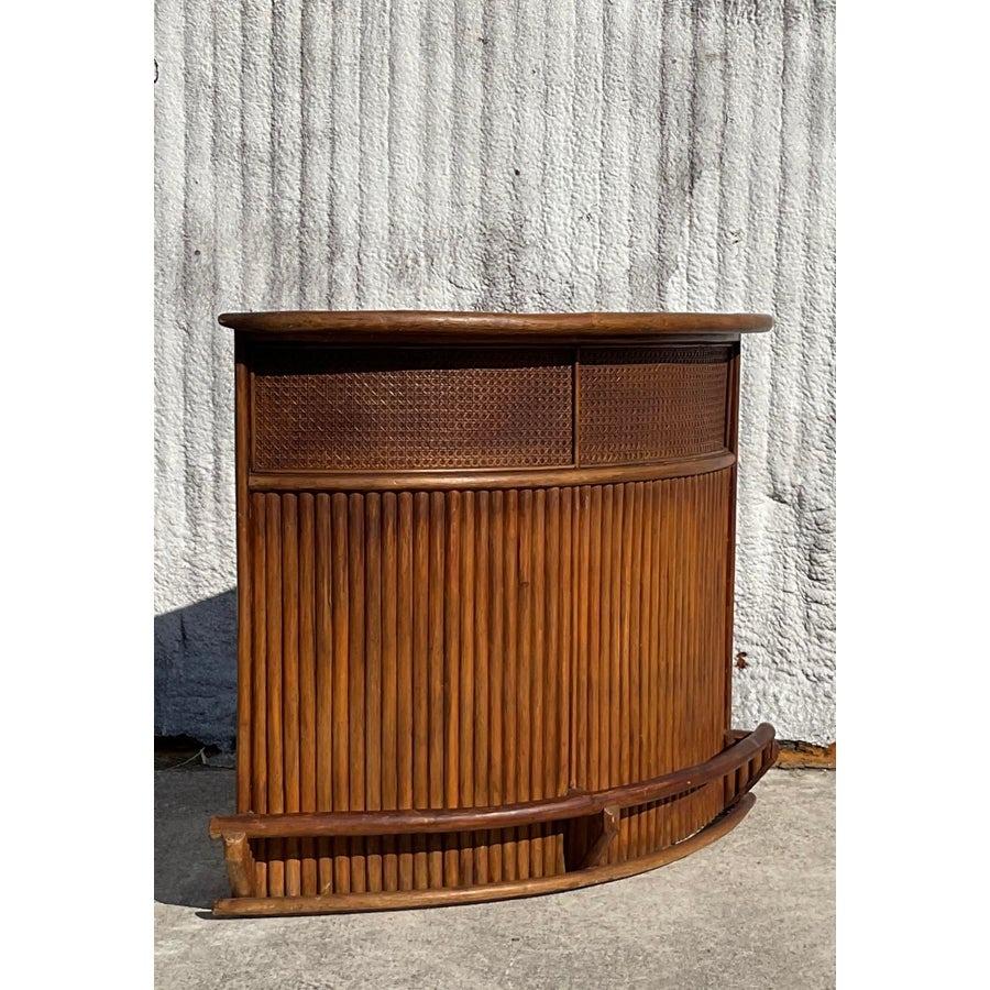 Rotin Vintage Coastal Rattan Curved Dry Bar