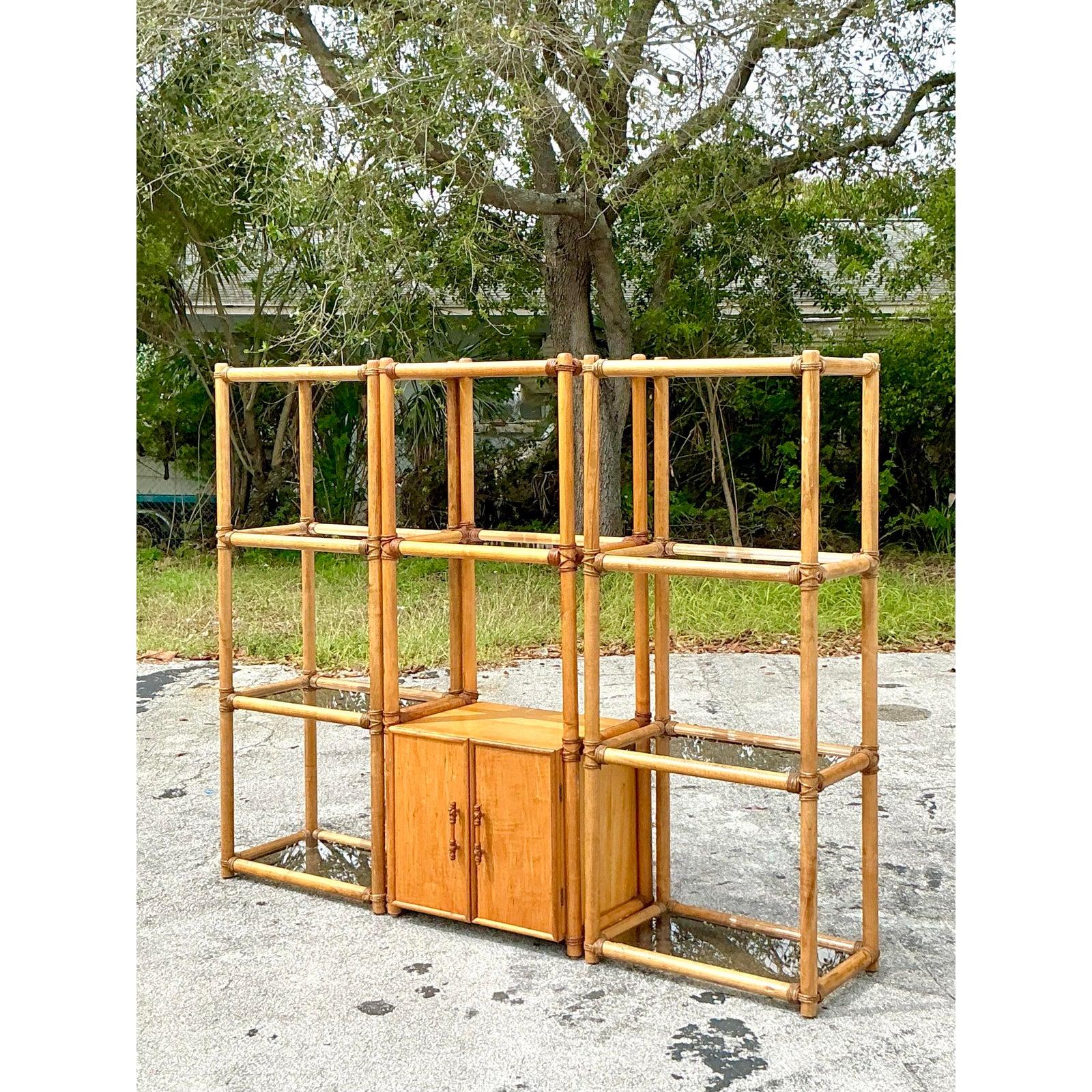 Bambù Etagere in rattan vintage - Set di 3 pezzi in vendita