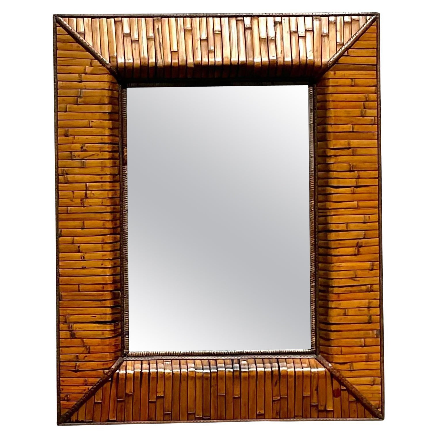 Specchio in rattan costiero vintage