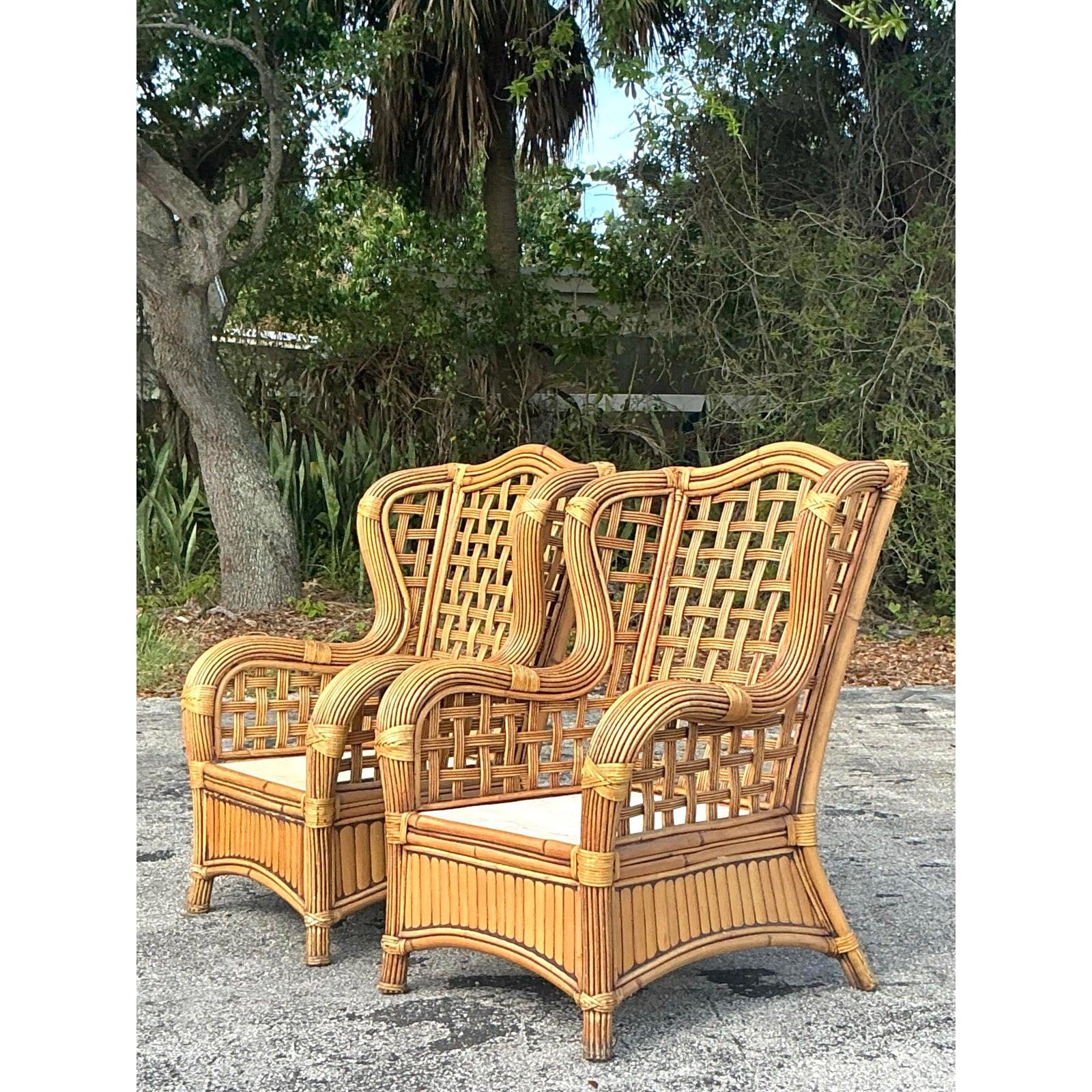 Vintage Coastal Rattan-Ohrensessel mit Ohrensesseln - ein Paar im Angebot 1