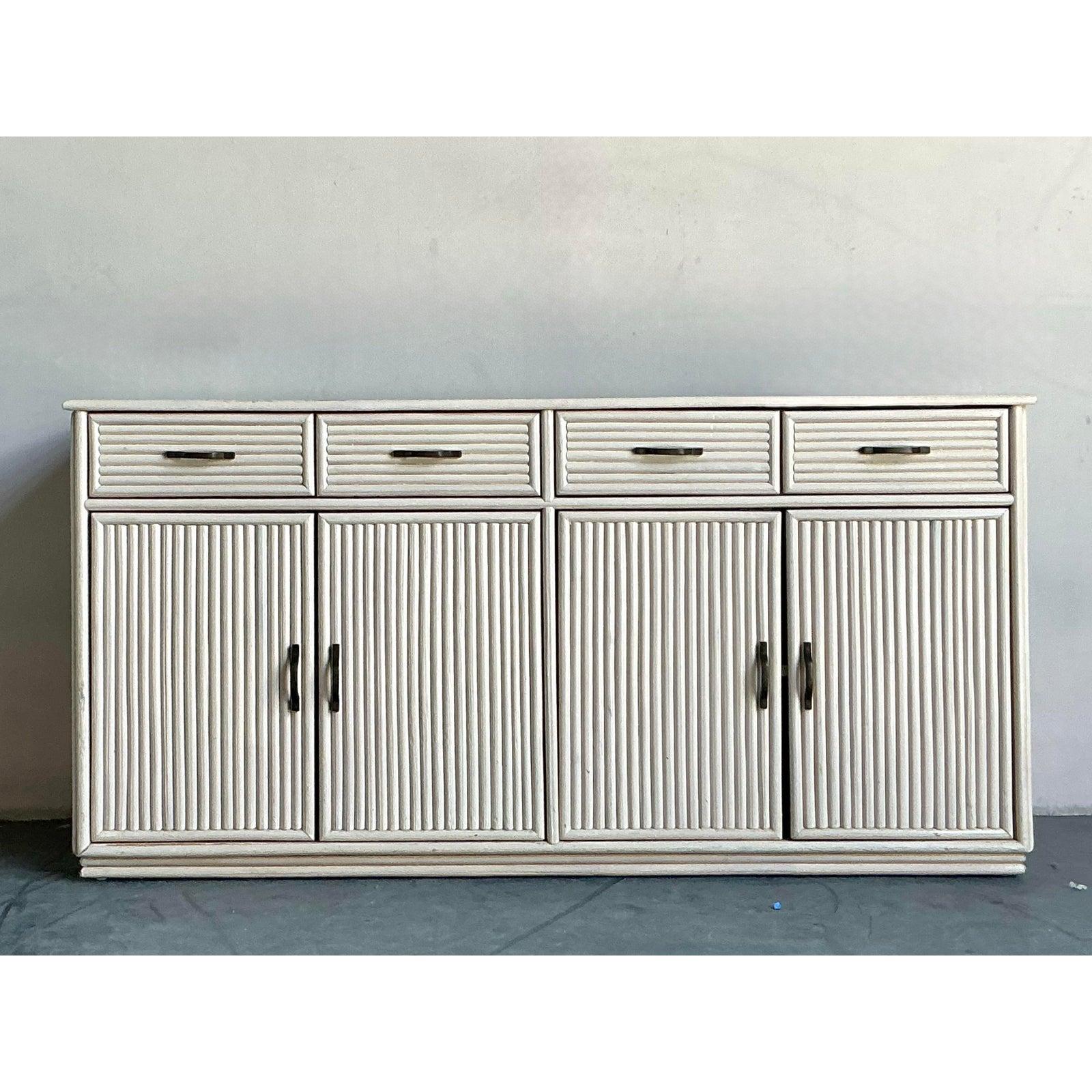 Vintage Coastal Reed Credenza In Good Condition For Sale In West Palm Beach, FL