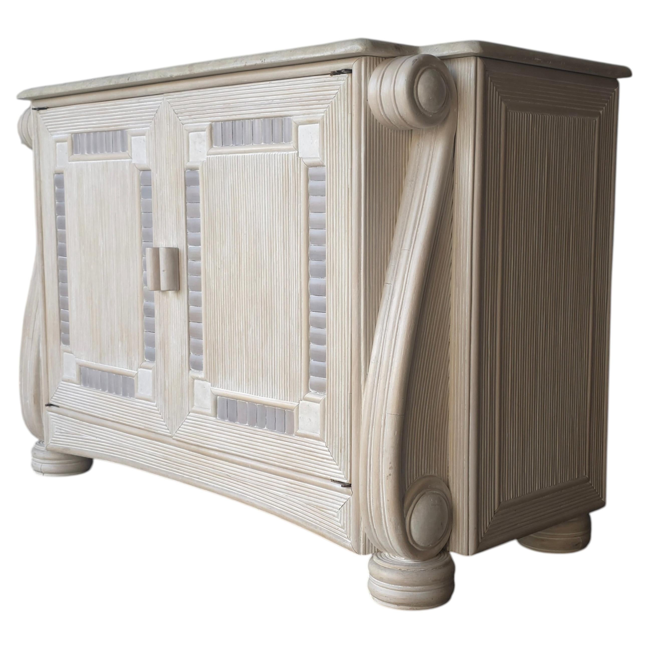 Vintage Coastal Reeded Bamboo Buffet Kabinett im Angebot