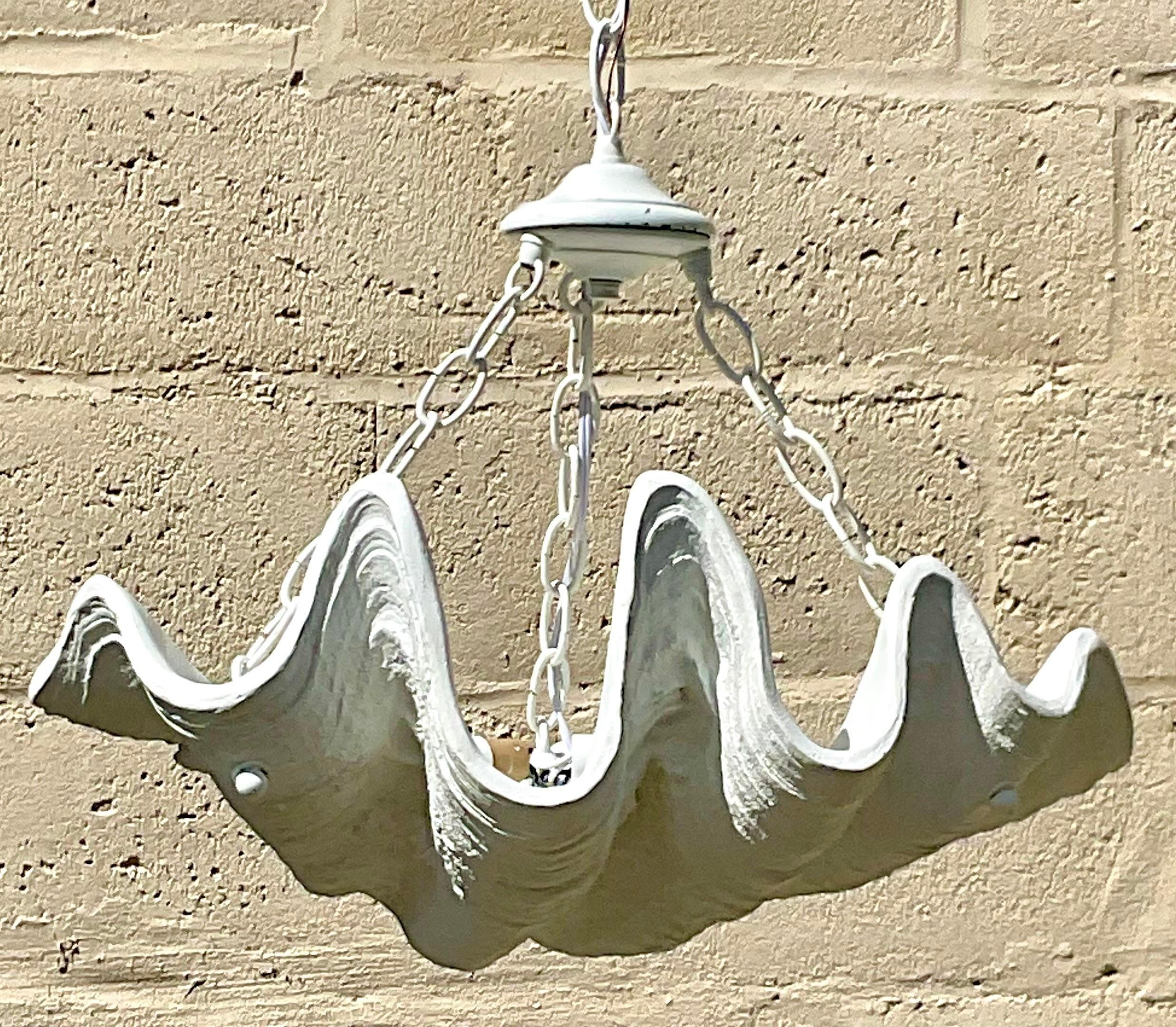 Vintage Coastal Resin Clam Shell Chandelier In Good Condition For Sale In west palm beach, FL