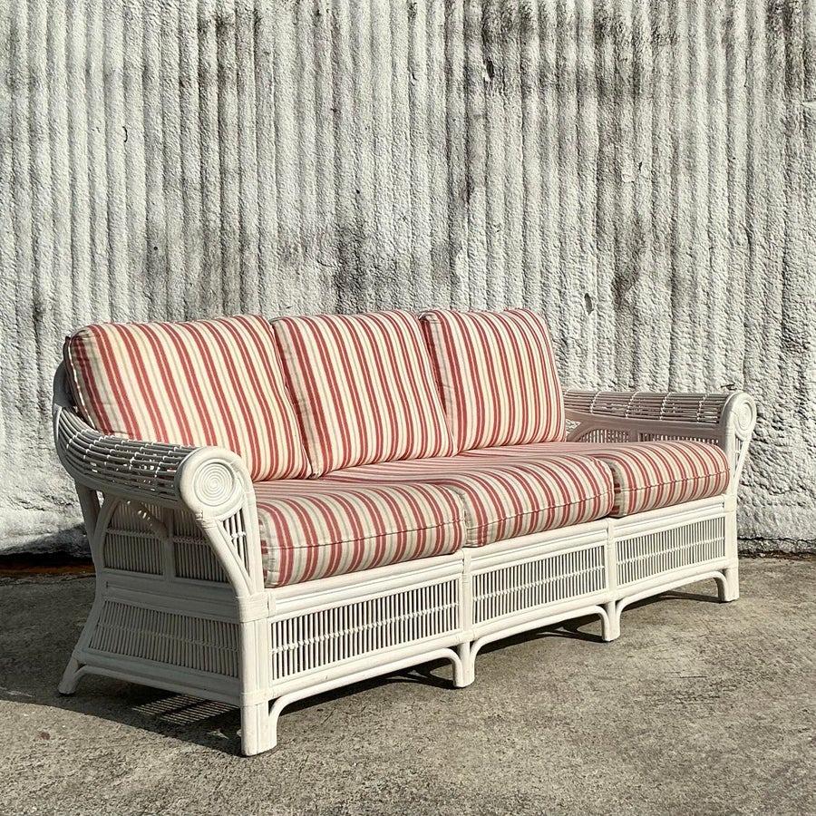Filippino Divano in rattan vintage Coastal Roll Arm in vendita