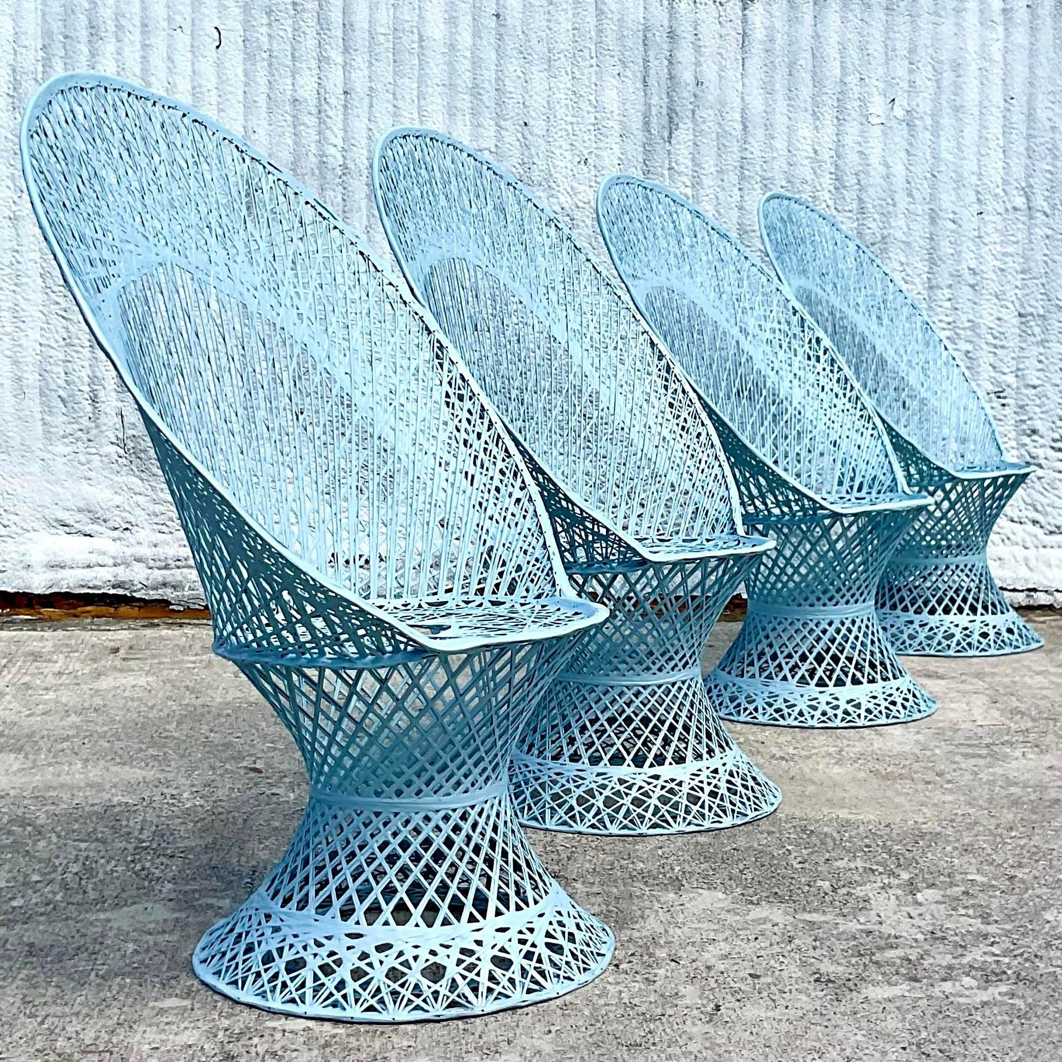 Chaises paon vintage Coastal Russell Woodard en fibre de verre filée, lot de 4 1