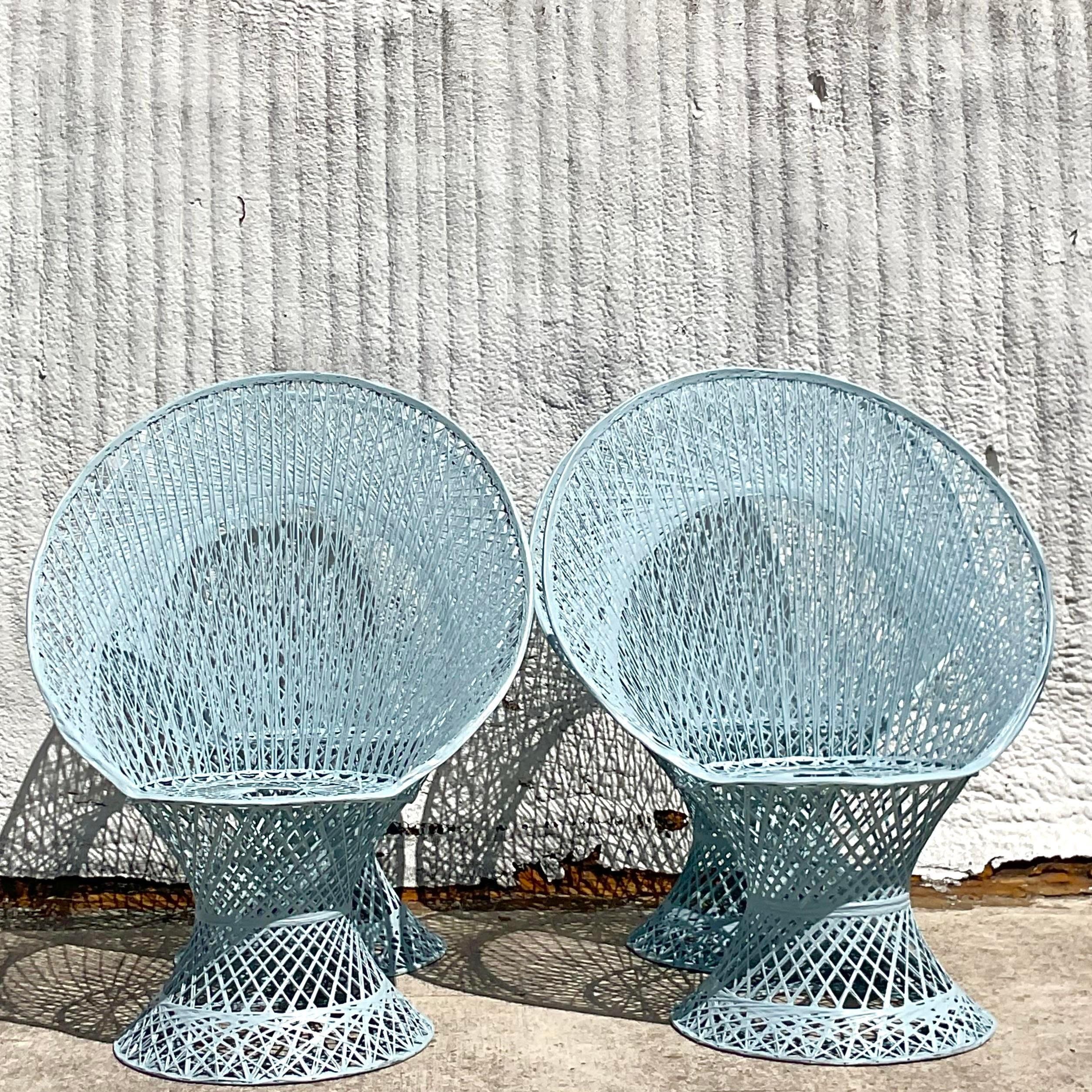Chaises paon vintage Coastal Russell Woodard en fibre de verre filée, lot de 4 2