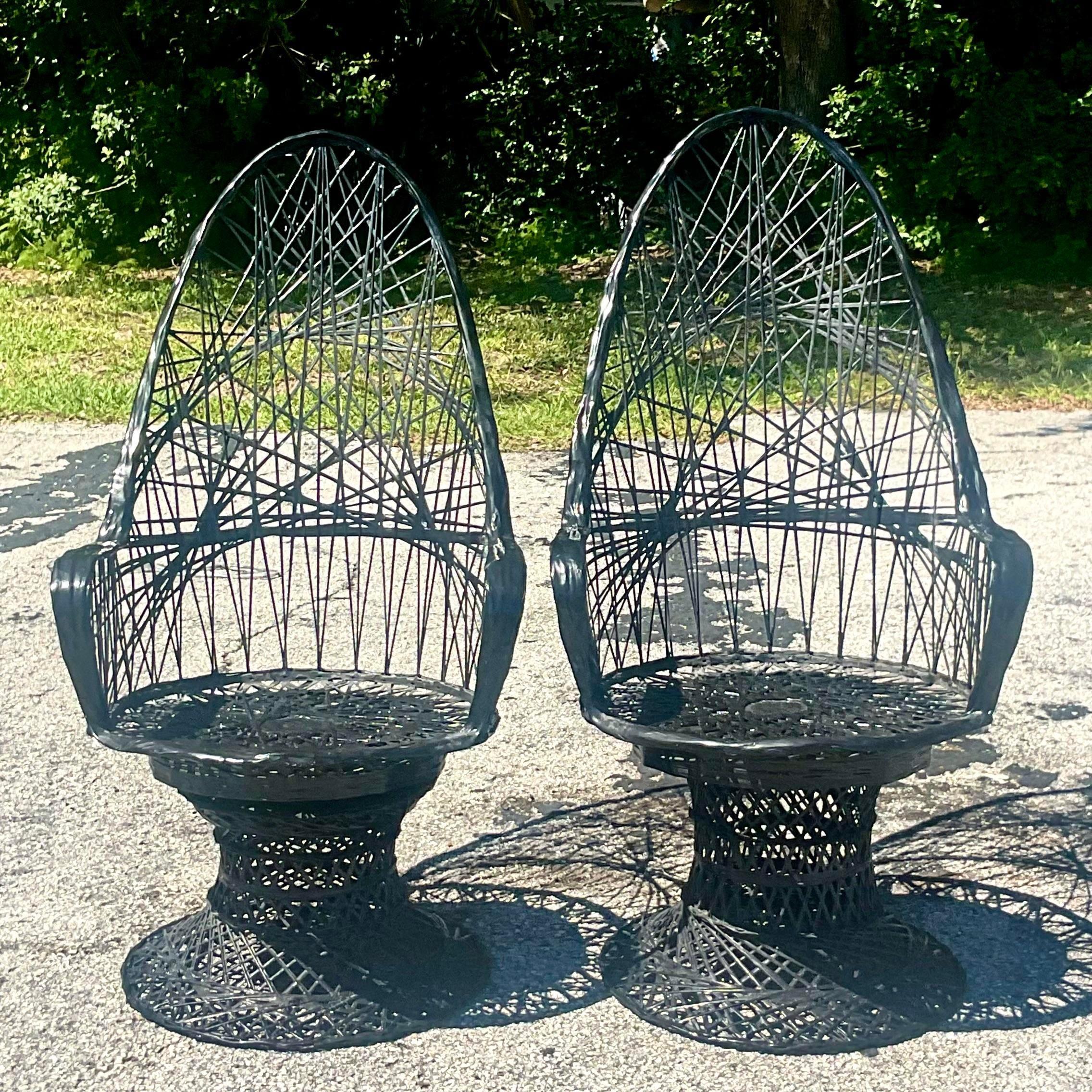 Vintage Coastal Russell Woodard Spun Fiberglass Swivel Chairs - a Pair For Sale 1