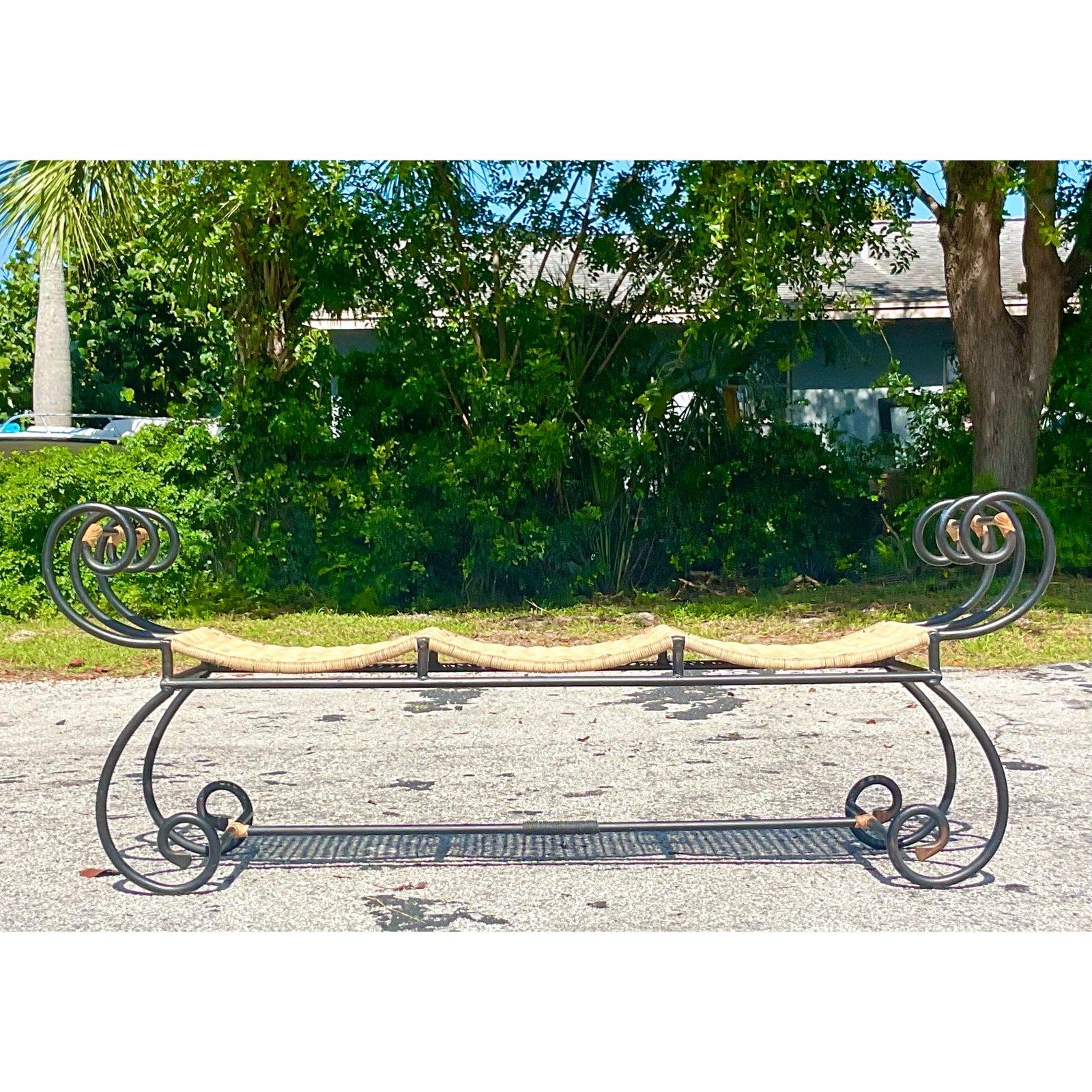 Vintage Coastal Scalloped Rattan Bench In Good Condition For Sale In west palm beach, FL
