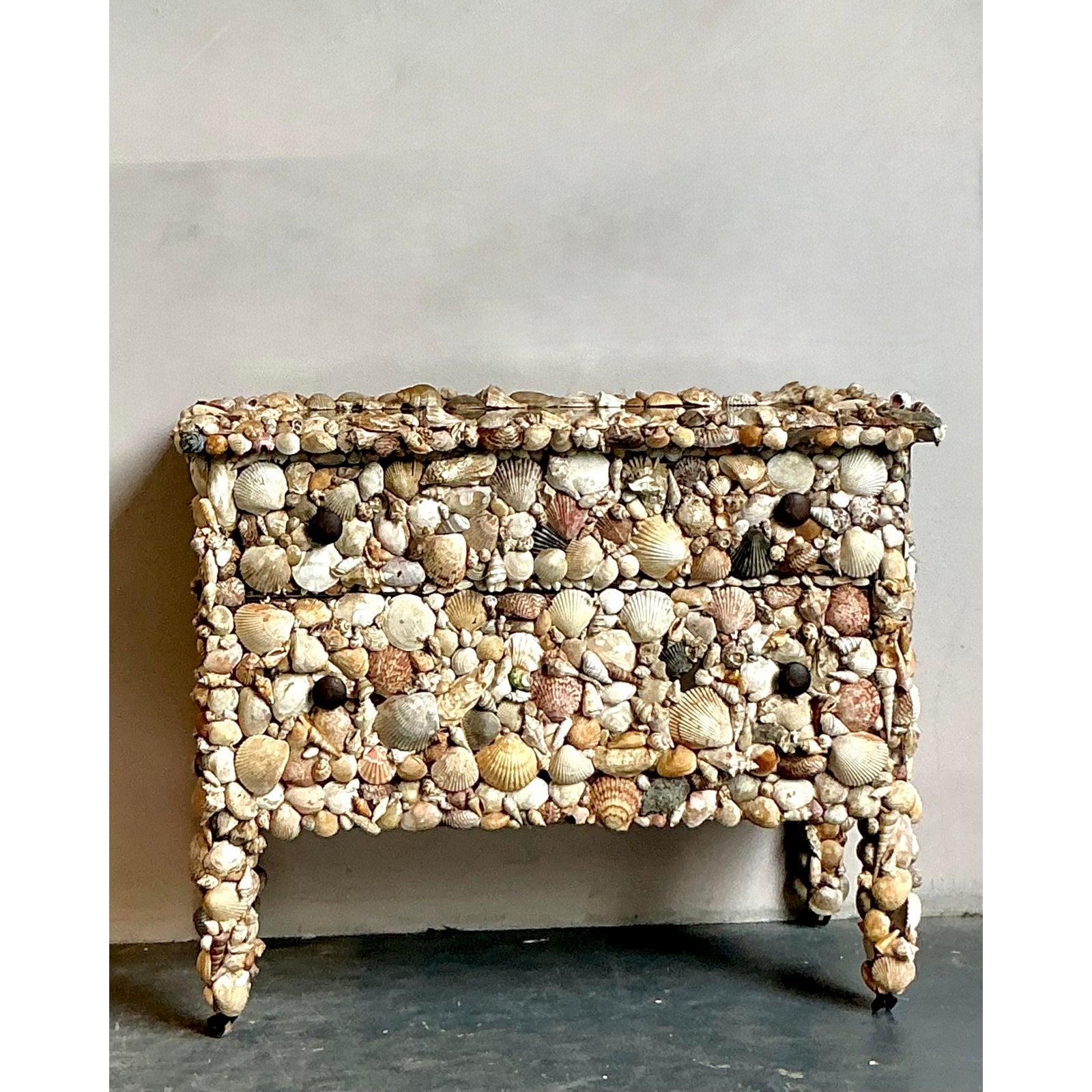 Cassettiera con conchiglia incrostata Vintage By in vendita 4