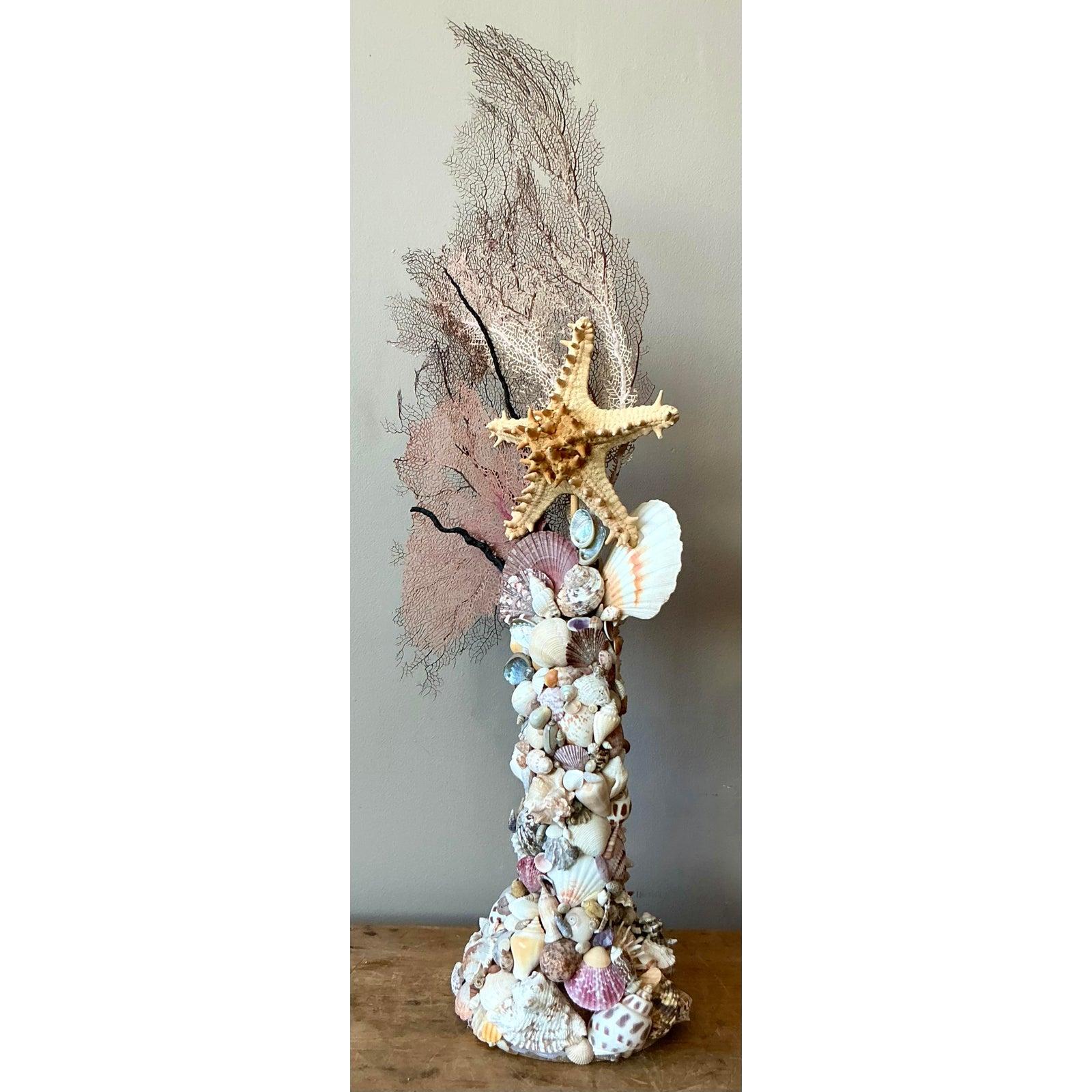 Victorien Totem côtier vintage incrusté de coquillages en vente