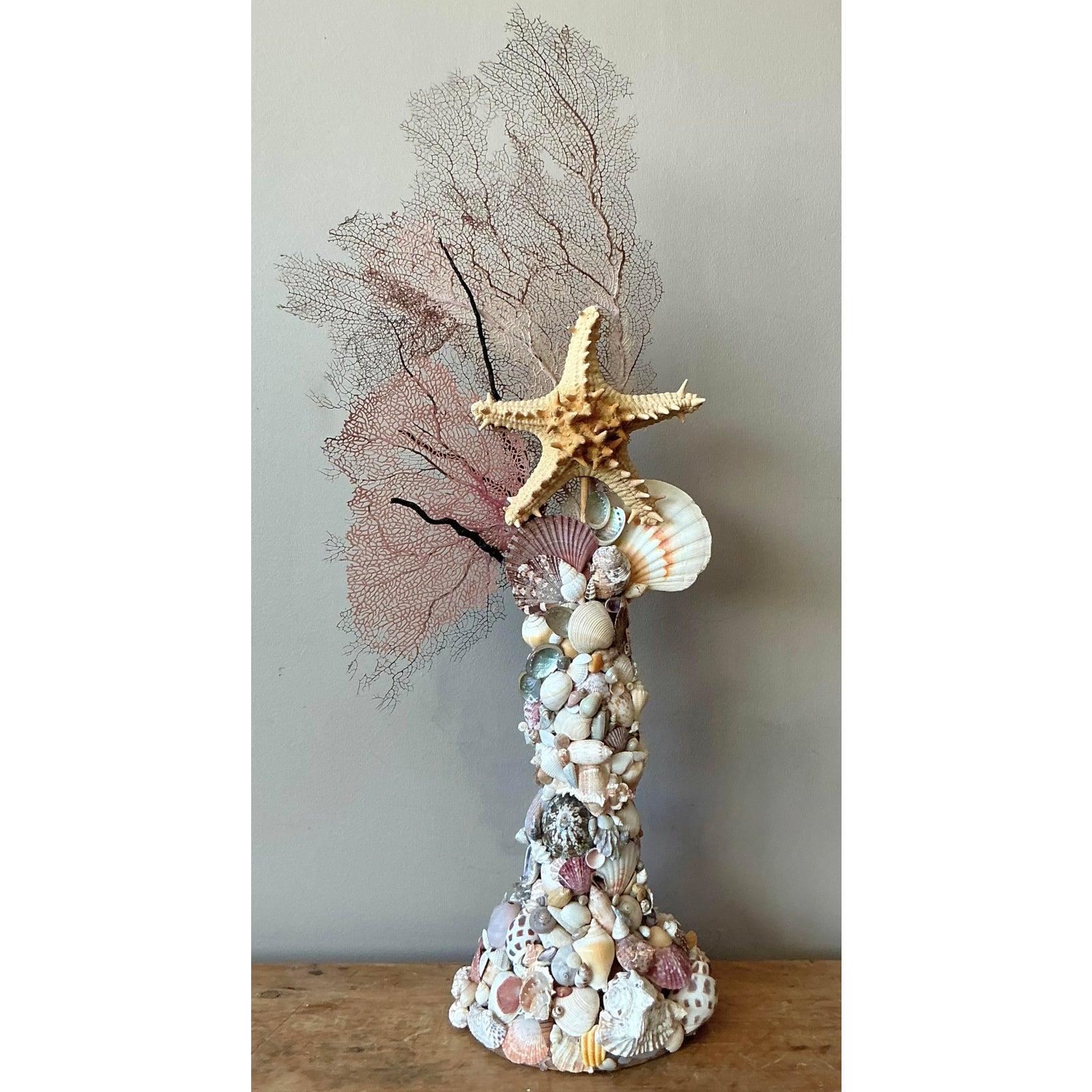 Totem côtier vintage incrusté de coquillages Bon état - En vente à West Palm Beach, FL