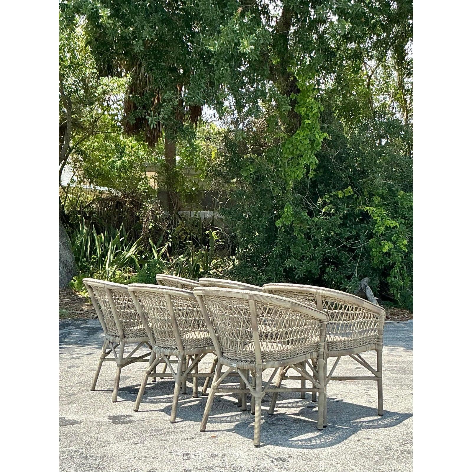XXI secolo e contemporaneo Sedie da pranzo in rattan intrecciato vintage Coastal Sika Designs - Set di 6 sedie in vendita