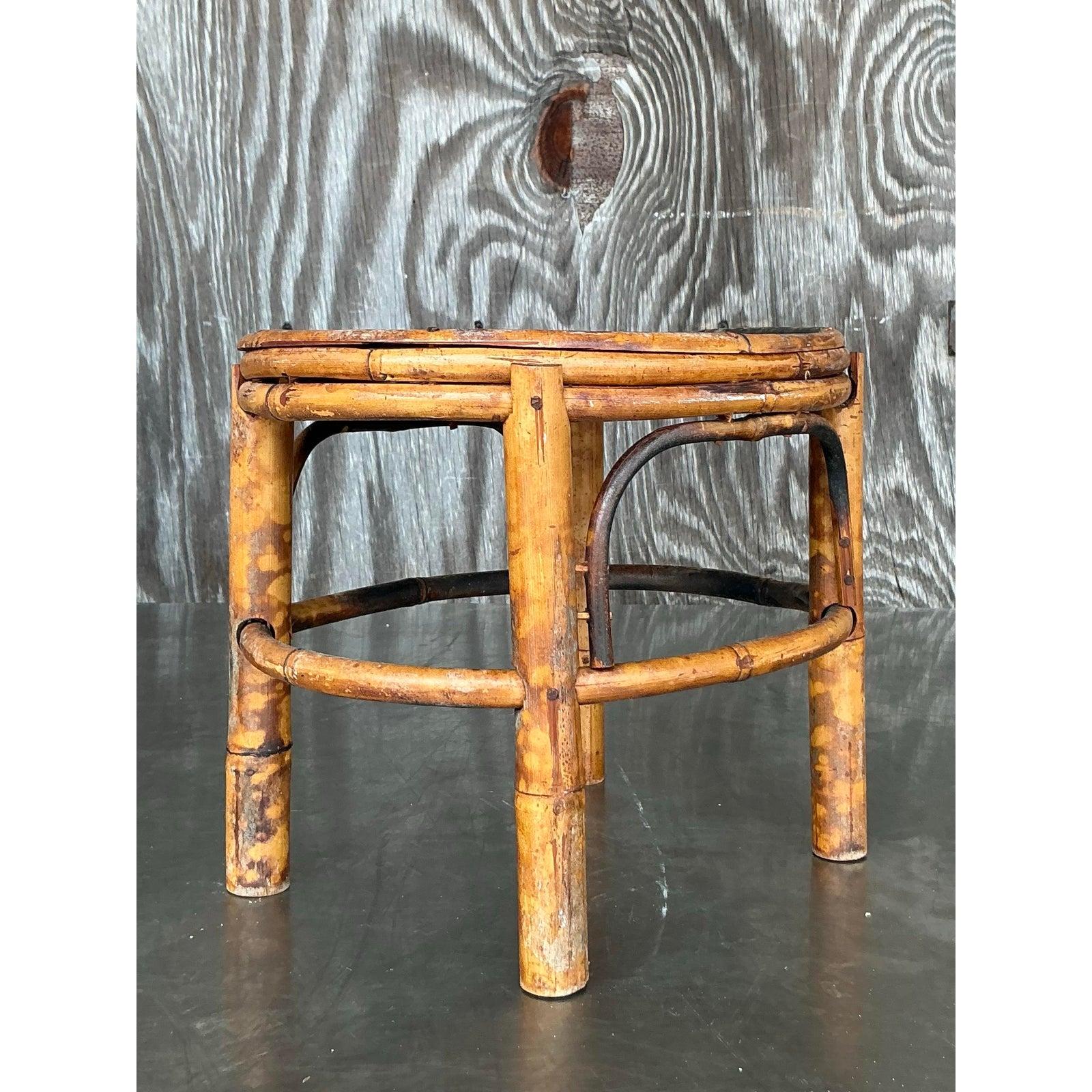 Elevador pequeño de bambú dividido Vintage Coastal Rústico en venta