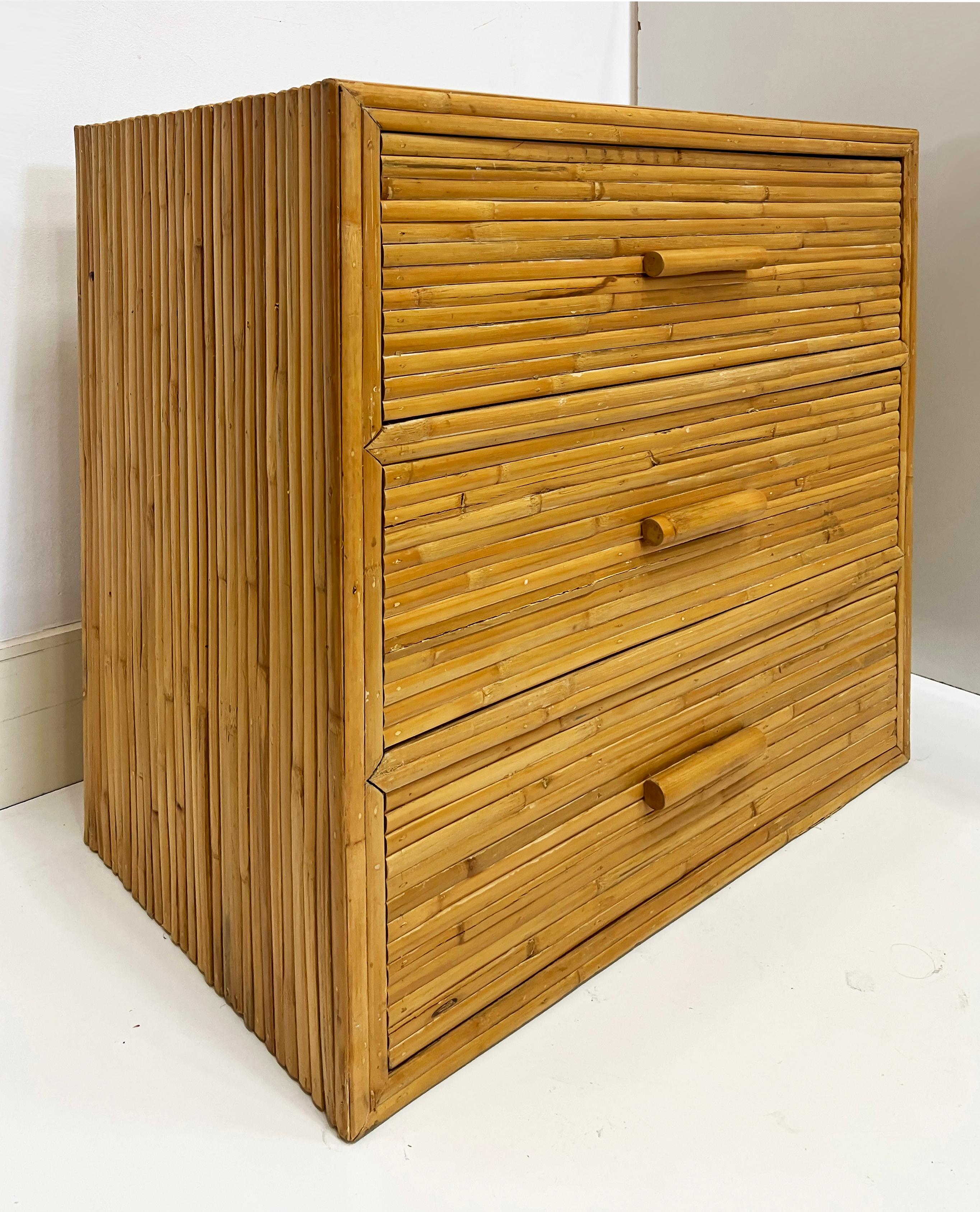 Vintage Coastal Split Rattan Night Stands Commodes, Finished on all Sides, Pair For Sale 2