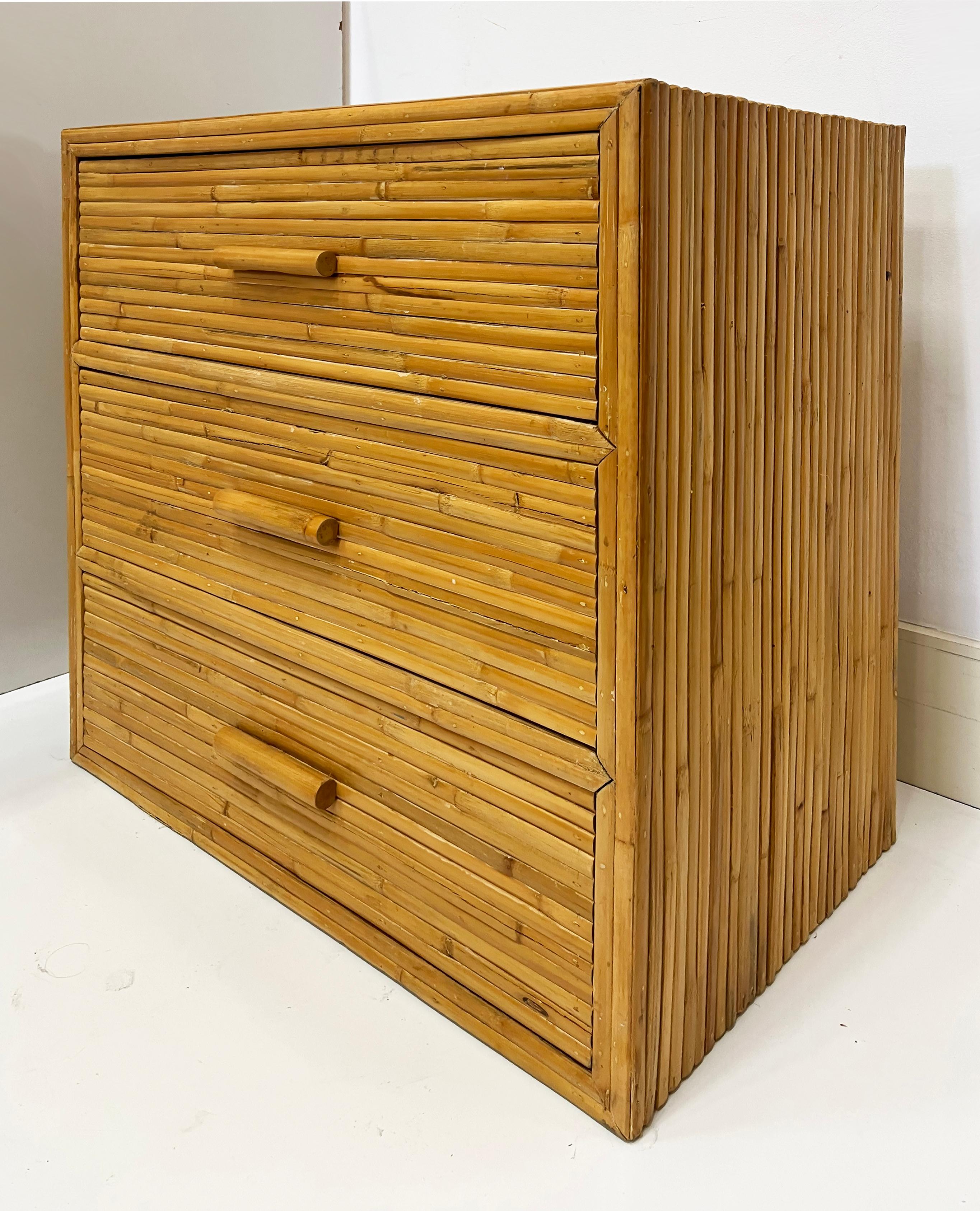 Vintage Coastal Split Rattan Night Stands Commodes, Finished on all Sides, Pair For Sale 5