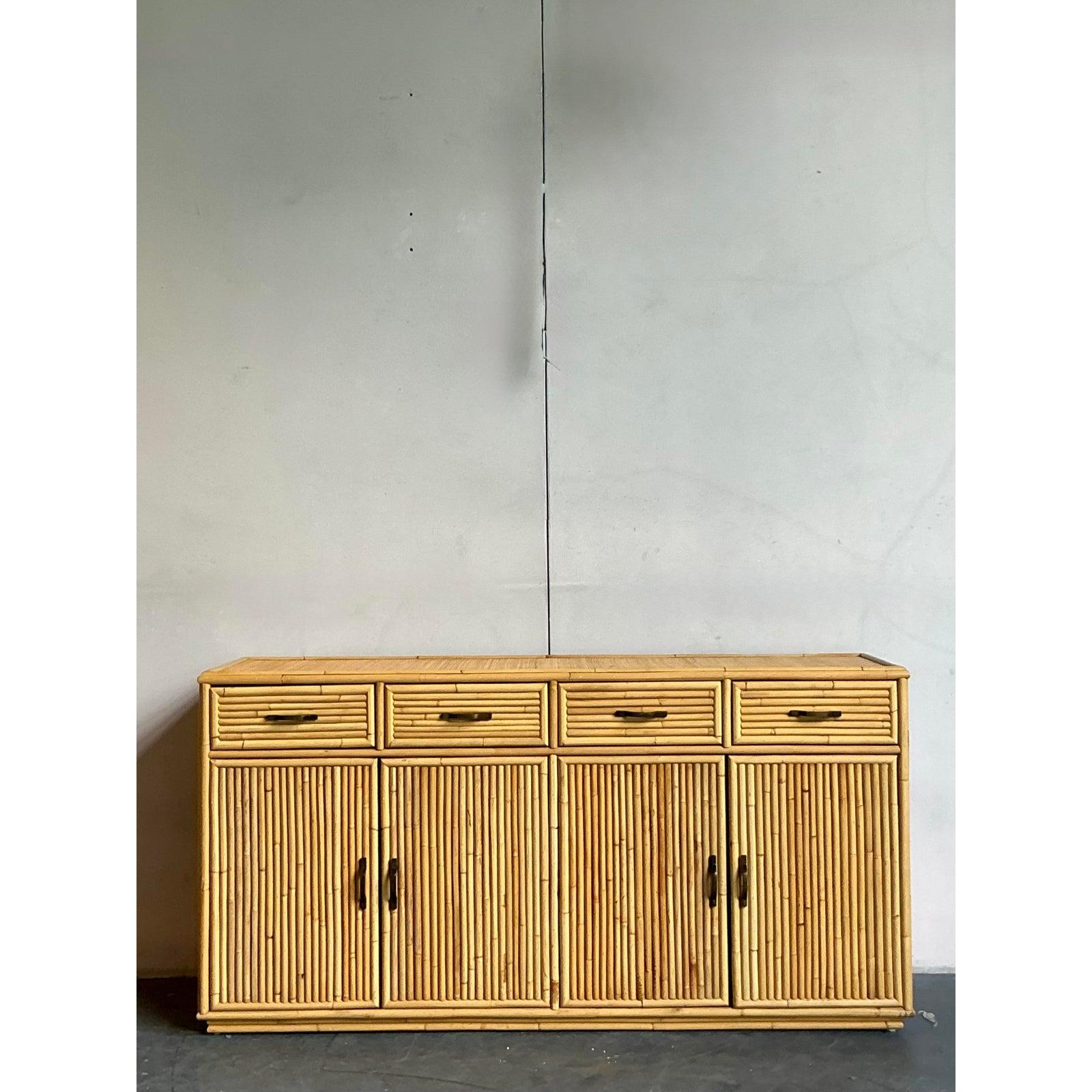 Vintage Coastal Stacked Bamboo Credenza im Zustand „Gut“ im Angebot in West Palm Beach, FL