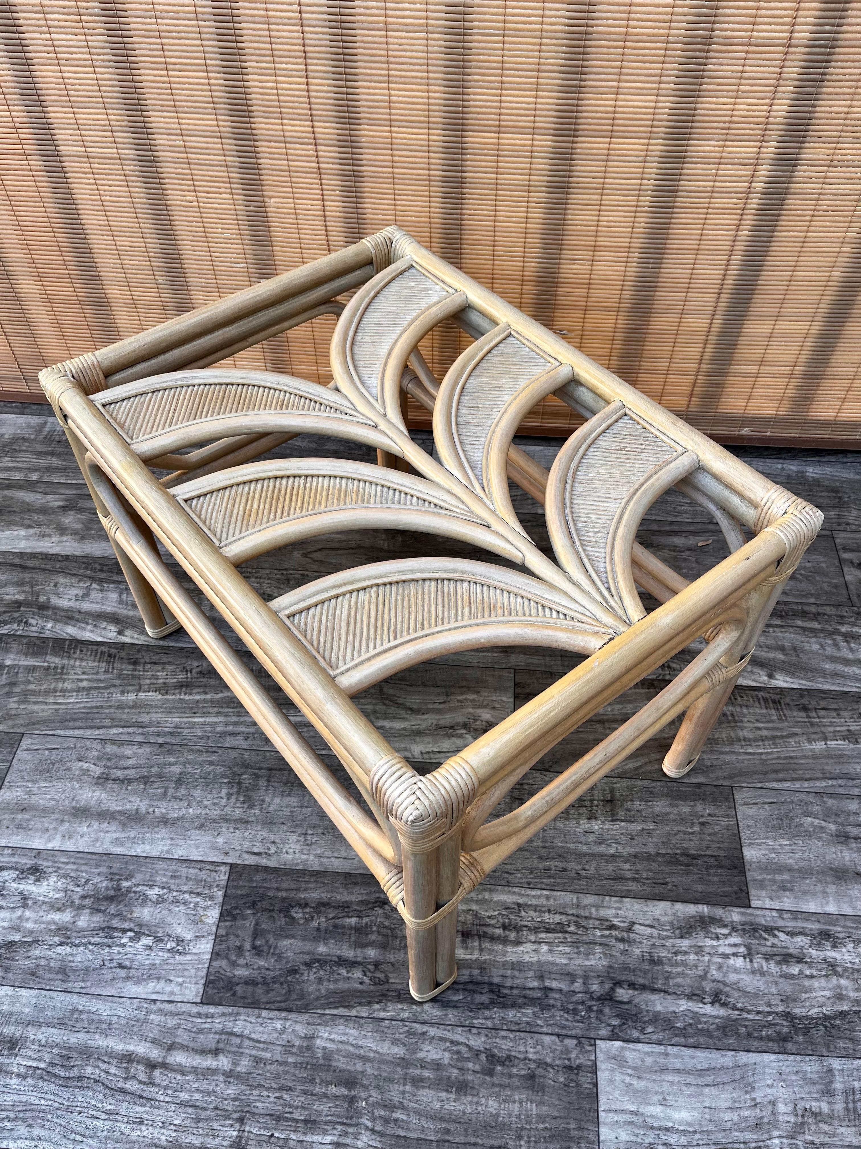 Vintage Coastal Style Pencil Reed Side Table  For Sale 6
