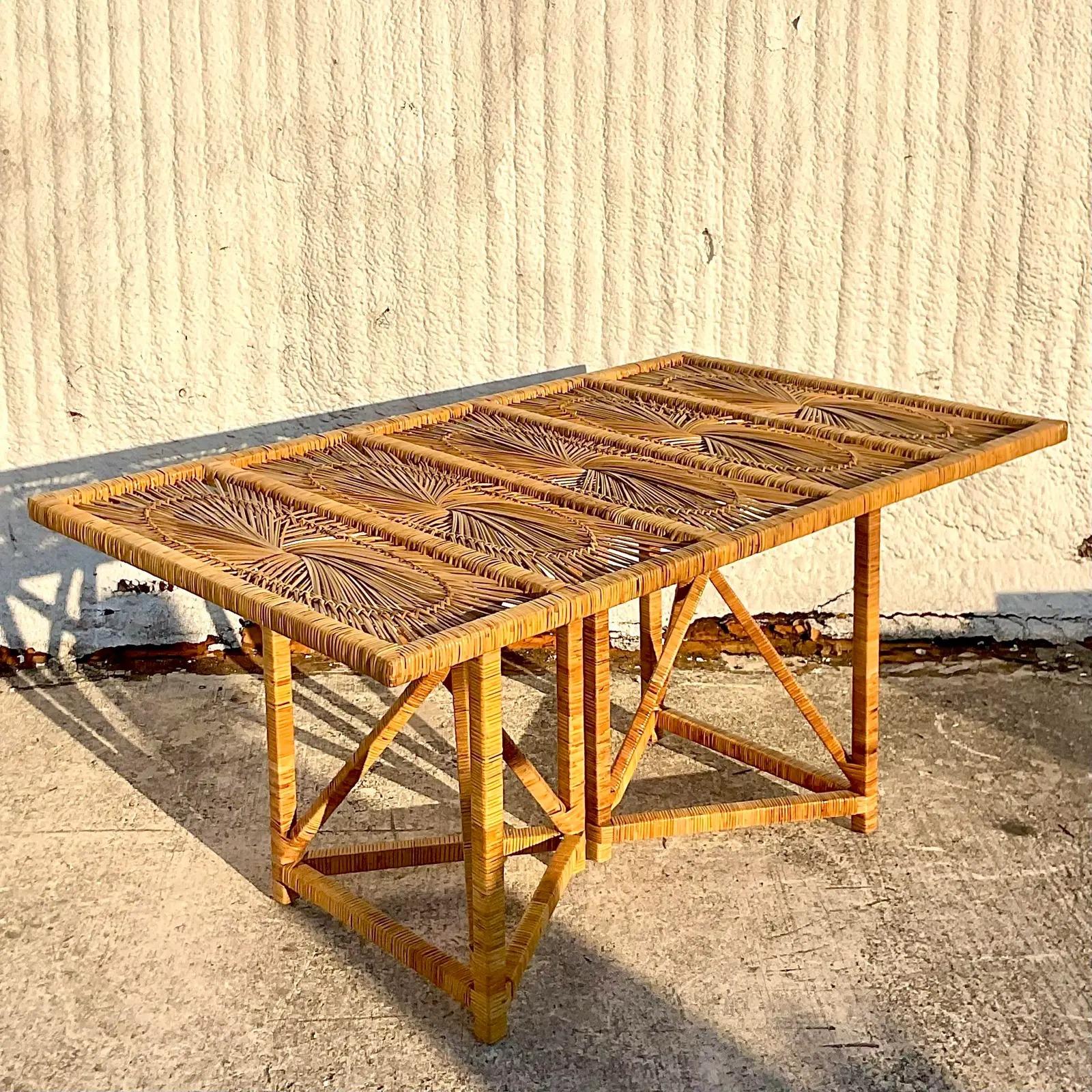 Vintage Coastal Sunburst Dining Table In Good Condition For Sale In west palm beach, FL