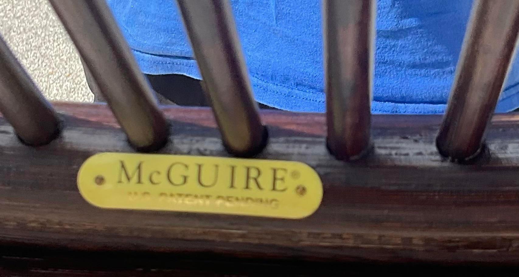 Vintage Coastal Tagged McGuire Vergoldete Rattan-Esszimmerstühle mit Schleife, Vintage, 8er-Set im Angebot 1