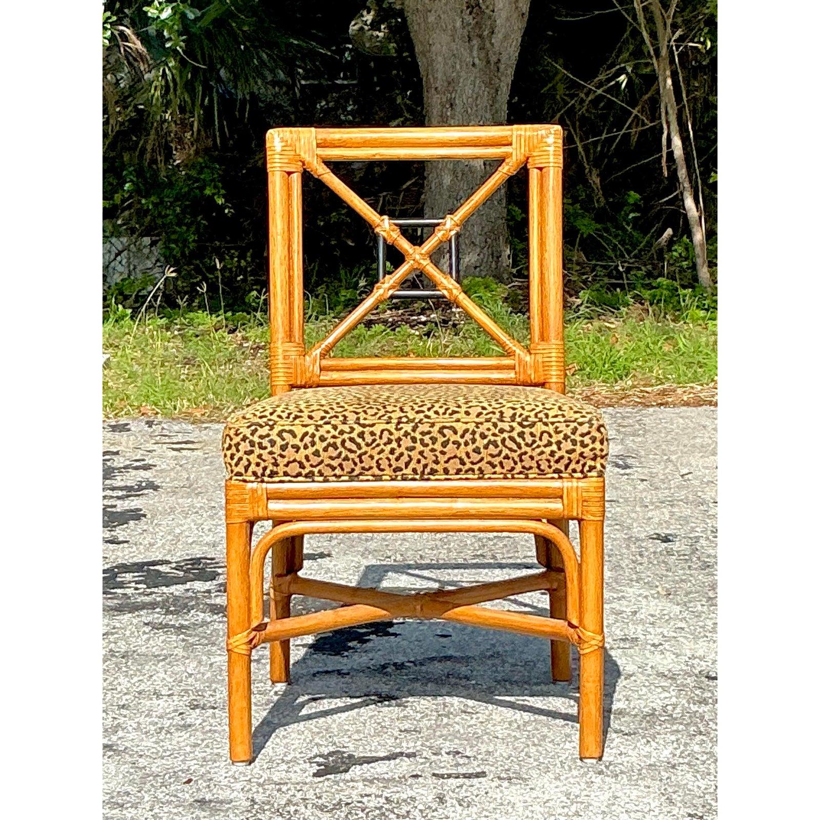 Chaise en rotin vintage côtière à dossier en forme de cible en vente 2