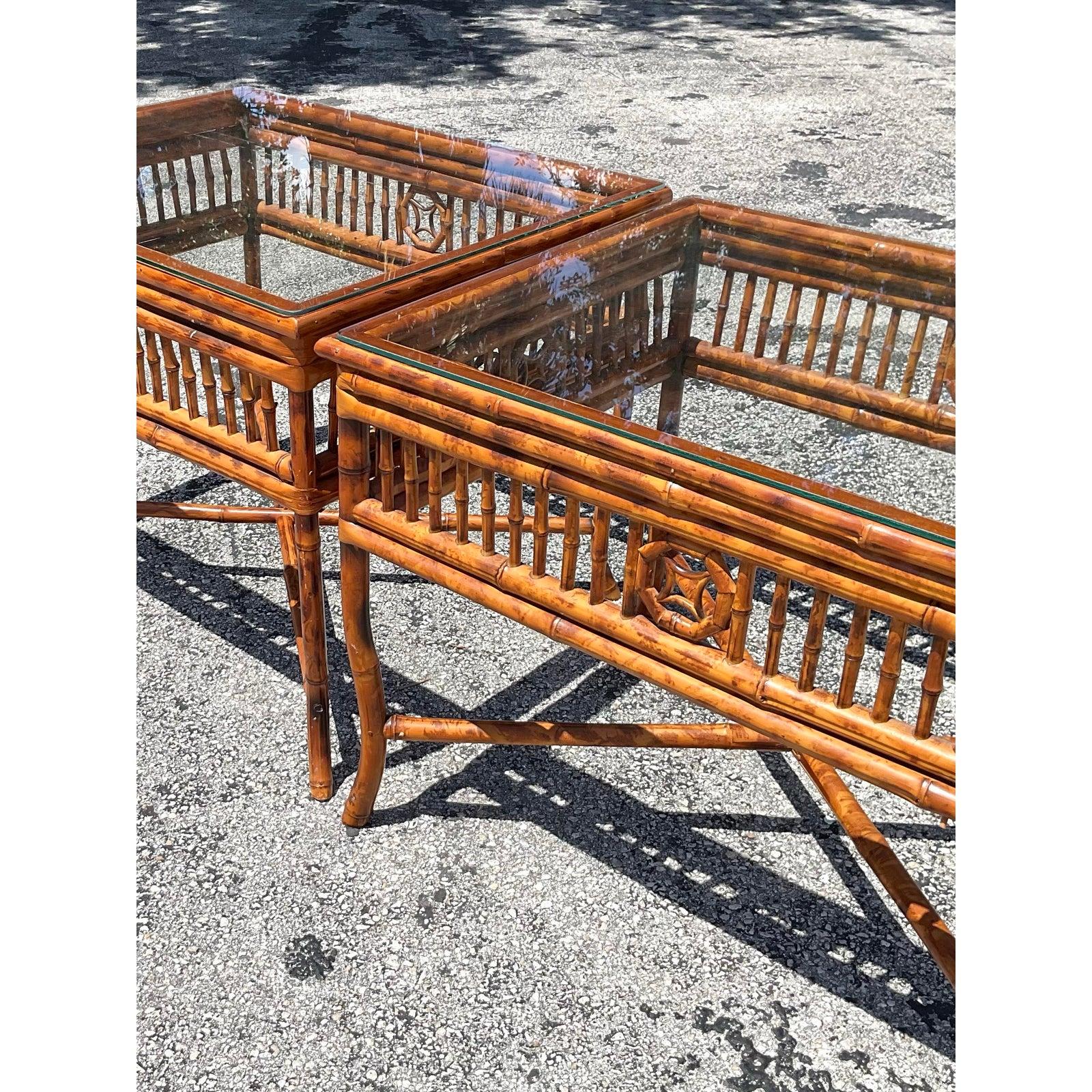 Vintage Coastal Tortoise Bamboo Side Tables - A Pair Bon état - En vente à west palm beach, FL