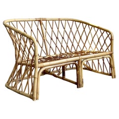Lovanie in rattan piegato con traliccio costiero vintage