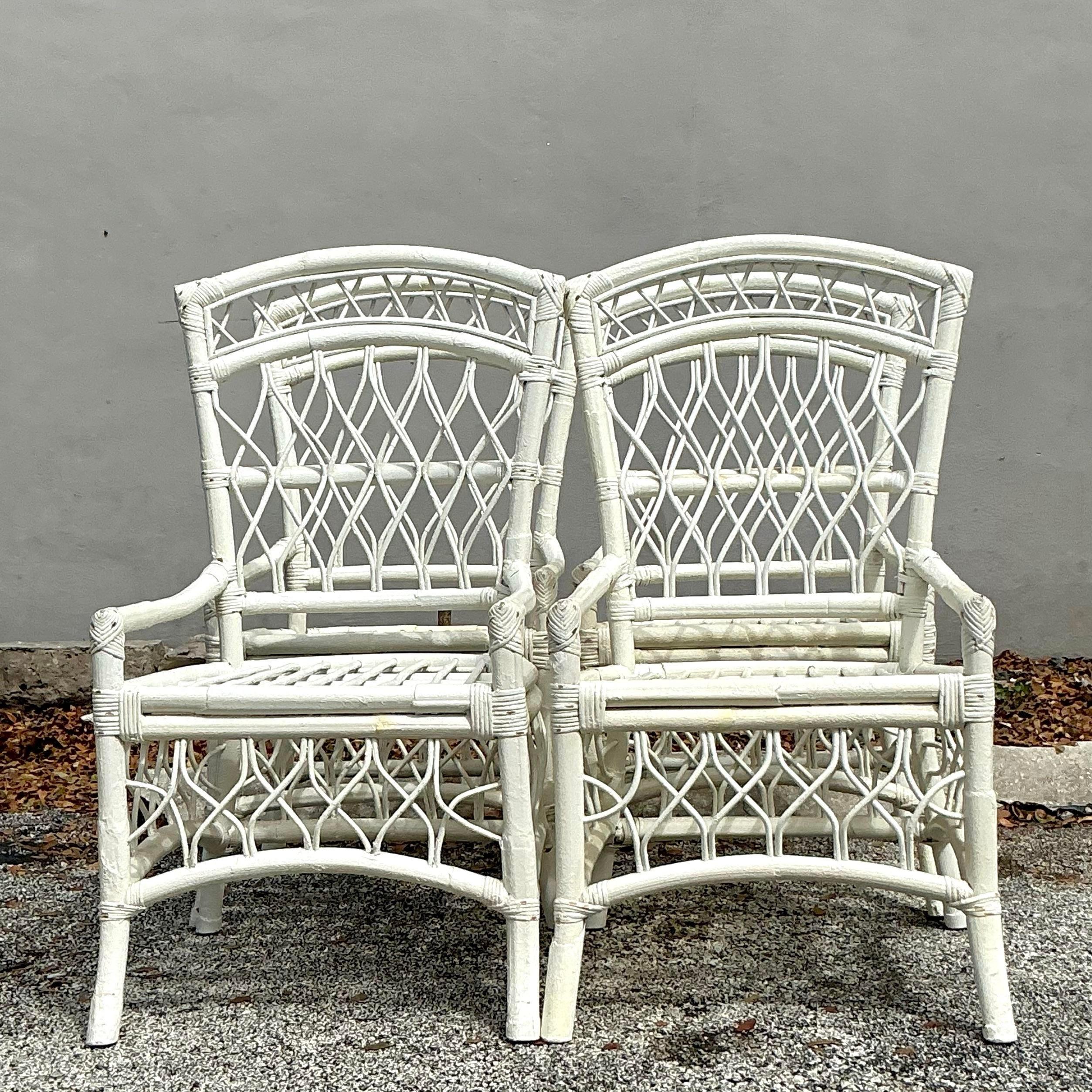 Filippino Sedie da pranzo in rattan vintage a traliccio - Set di 4 sedie in vendita