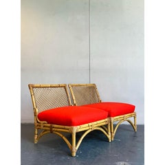 Pareja de sillas de ratán vintage con enrejado costero