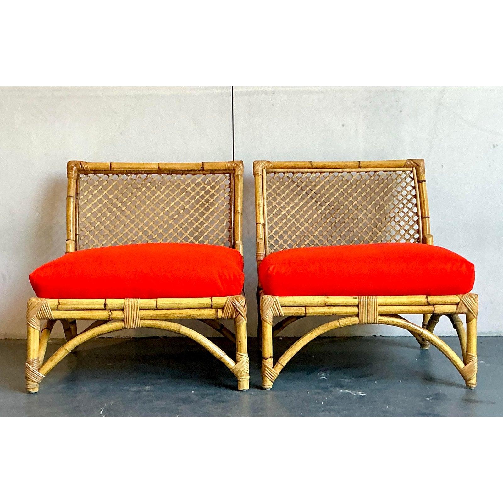 Pareja de sillas de ratán vintage con enrejado costero Tapicería en venta
