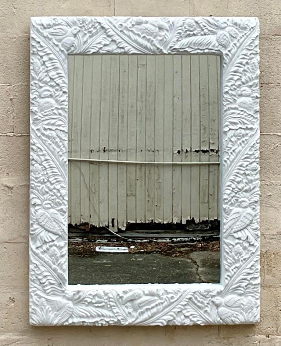 Américain Vieux miroir à frise en plâtre tropical côtier en vente
