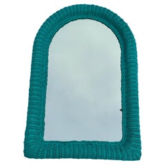 Miroir mural arqué vintage en osier turquoise