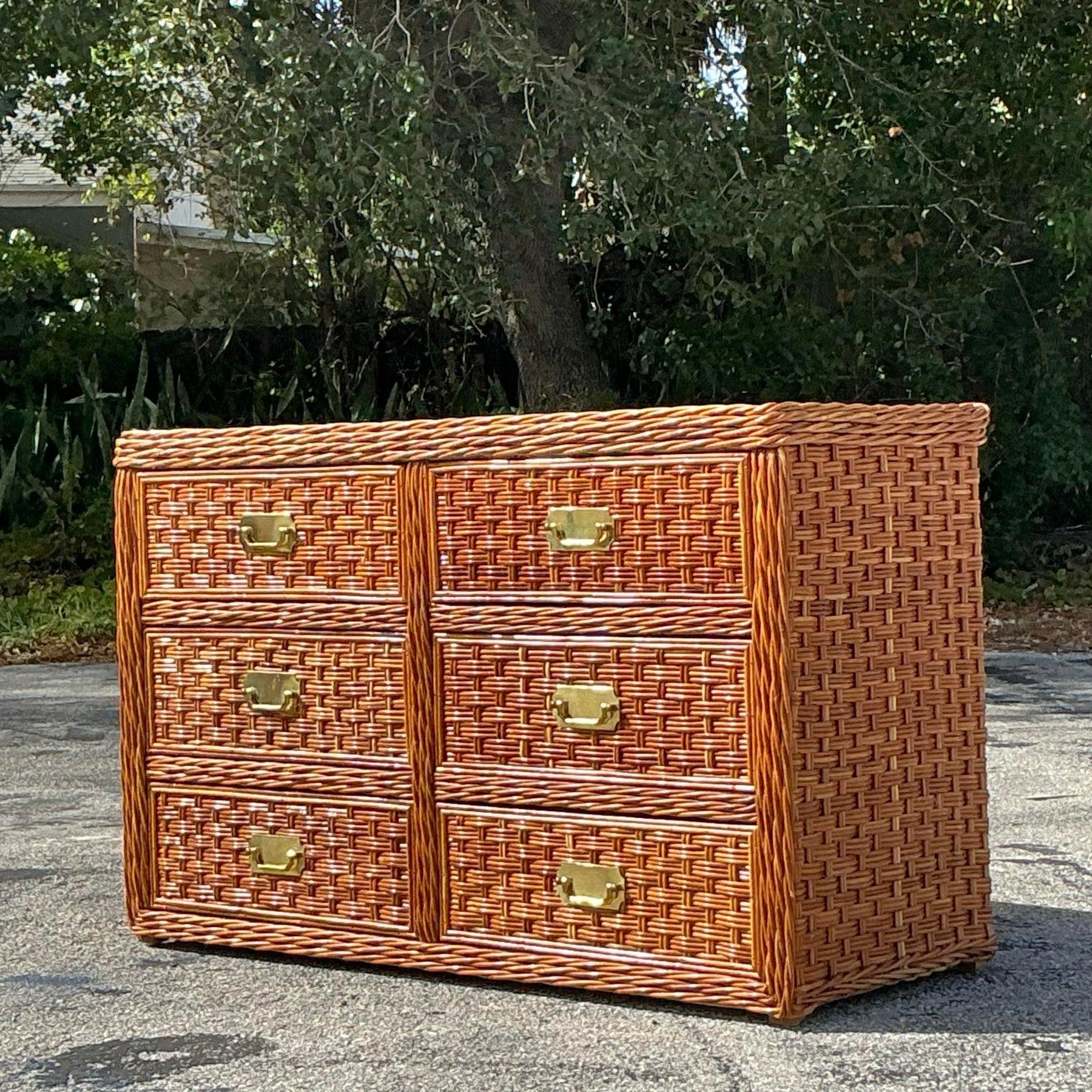 Filippino Comò in rattan intrecciato Vintage By in vendita